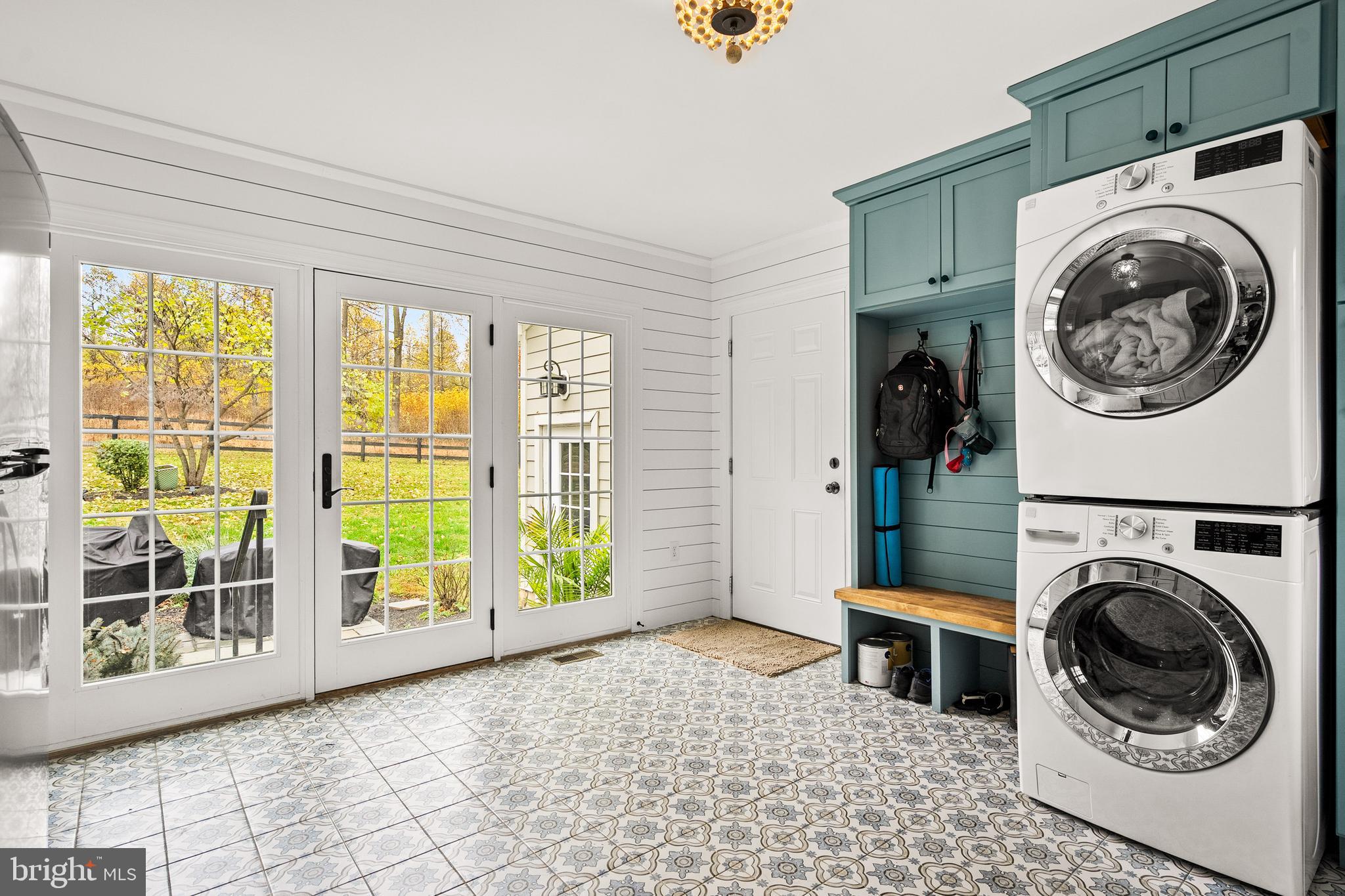 19488 BLUERIDGE MOUNTAIN ROAD