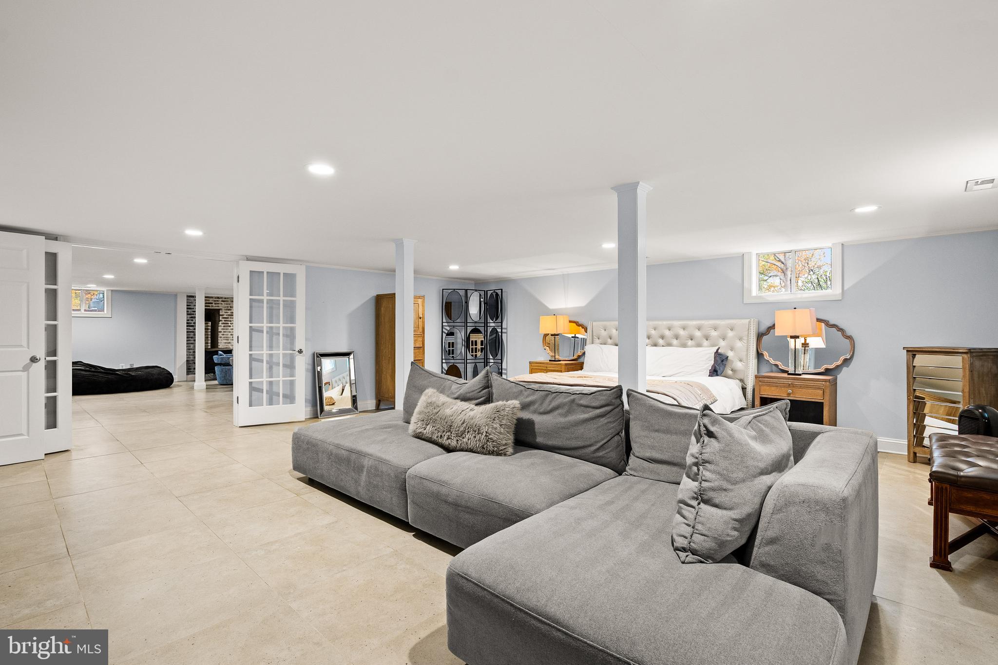 19488 BLUERIDGE MOUNTAIN ROAD