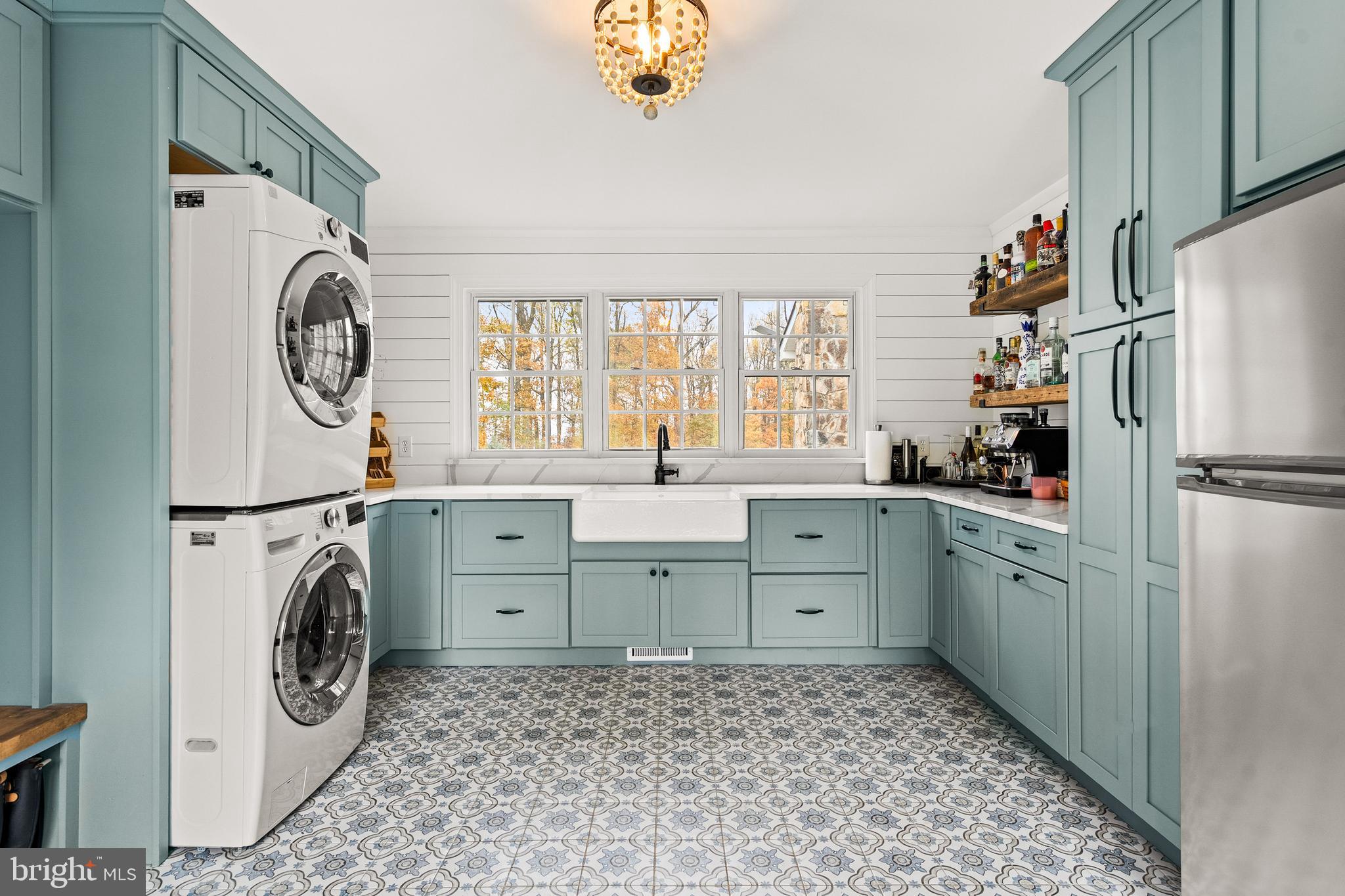 19488 BLUERIDGE MOUNTAIN ROAD