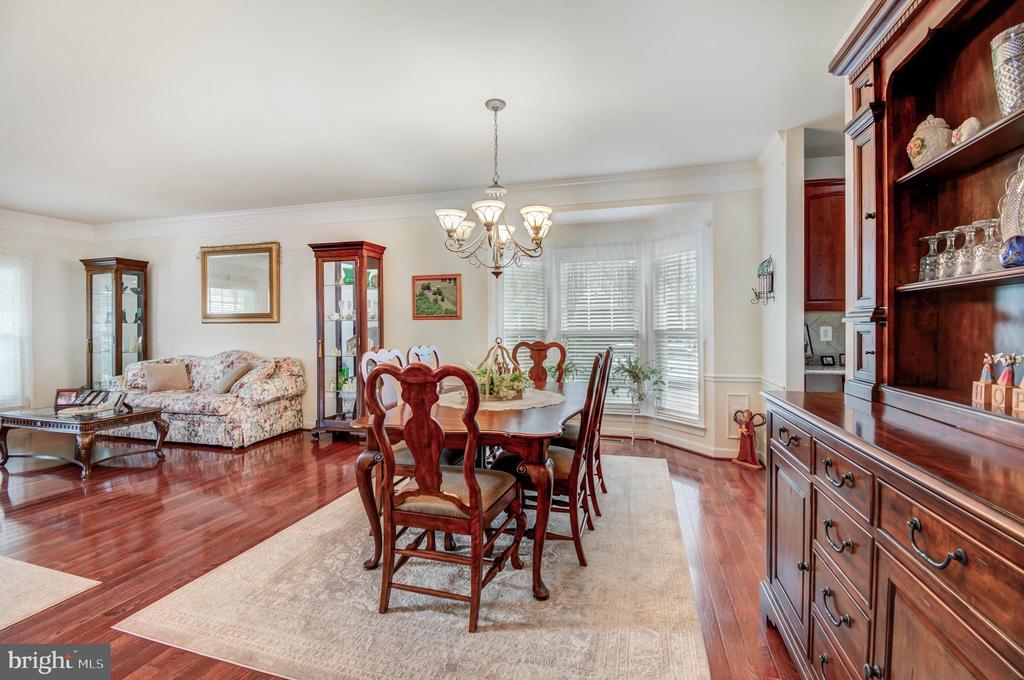 113 ROSEVILLE COURT