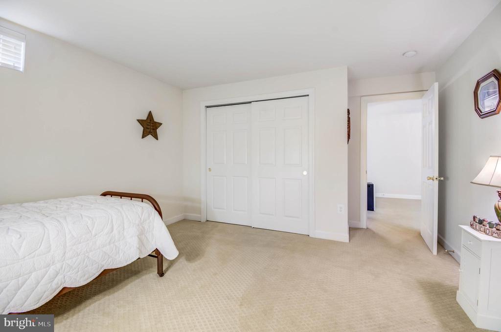 113 ROSEVILLE COURT