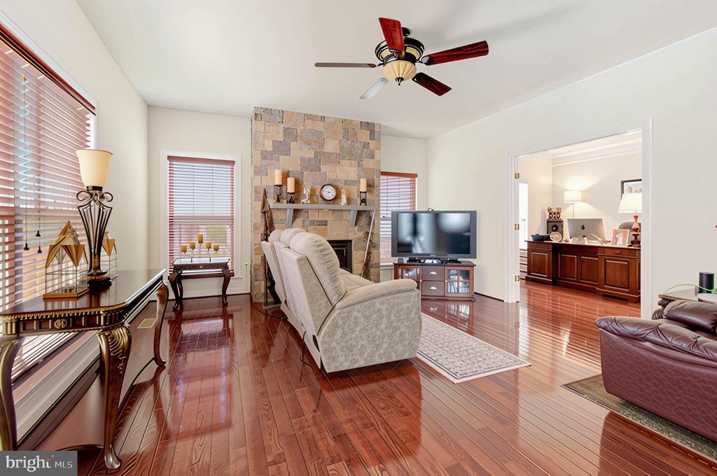 113 ROSEVILLE COURT