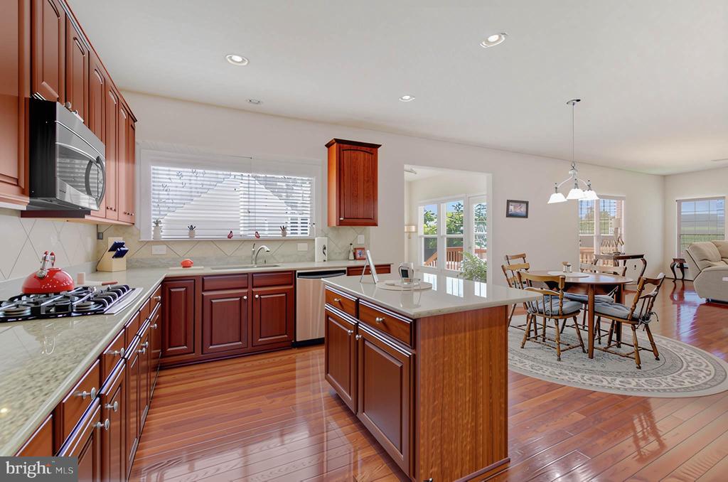 113 ROSEVILLE COURT