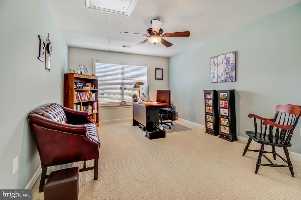 113 ROSEVILLE COURT
