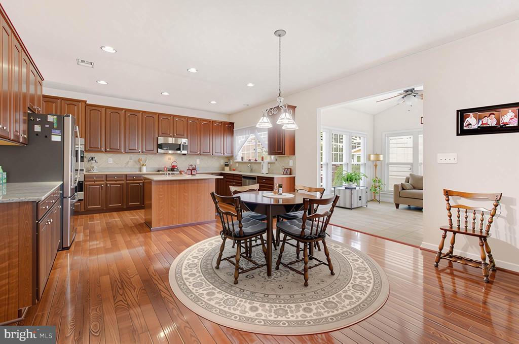 113 ROSEVILLE COURT