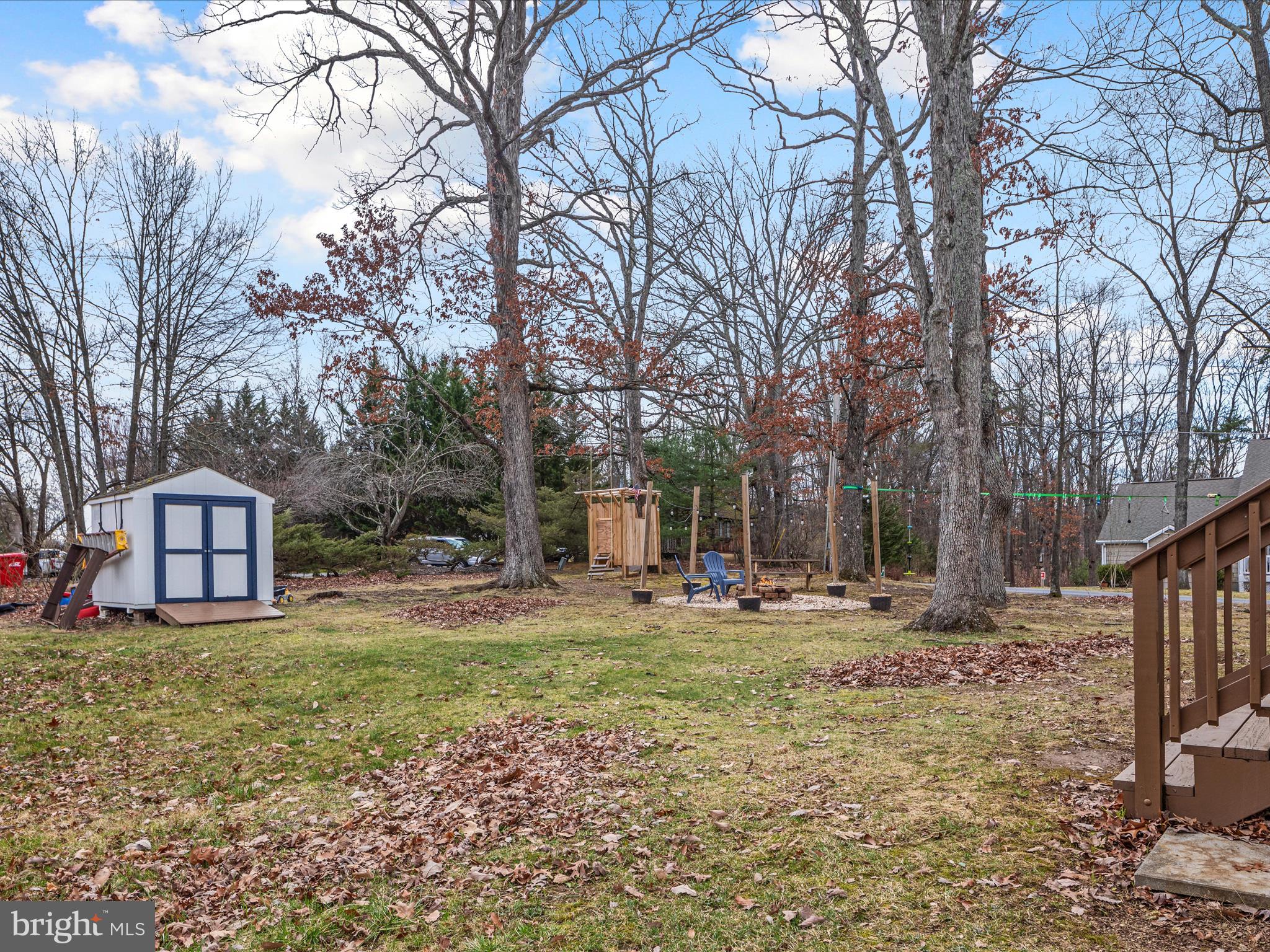 600 Lakeview Dr