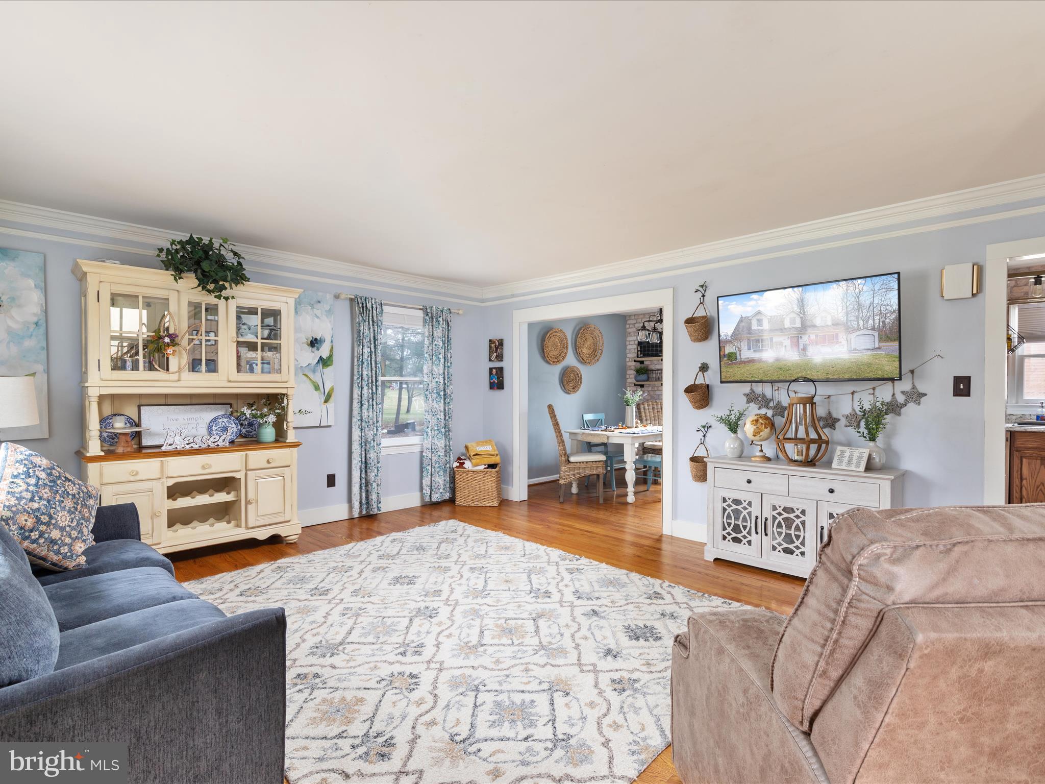 600 Lakeview Dr