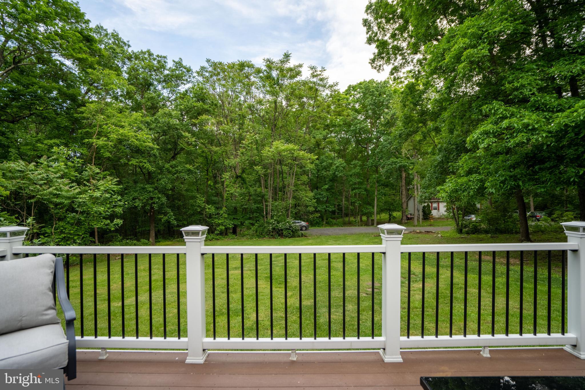121 Gilmore Trl