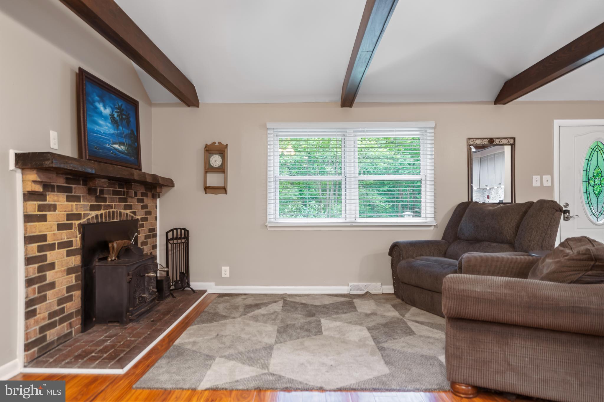 121 Gilmore Trl
