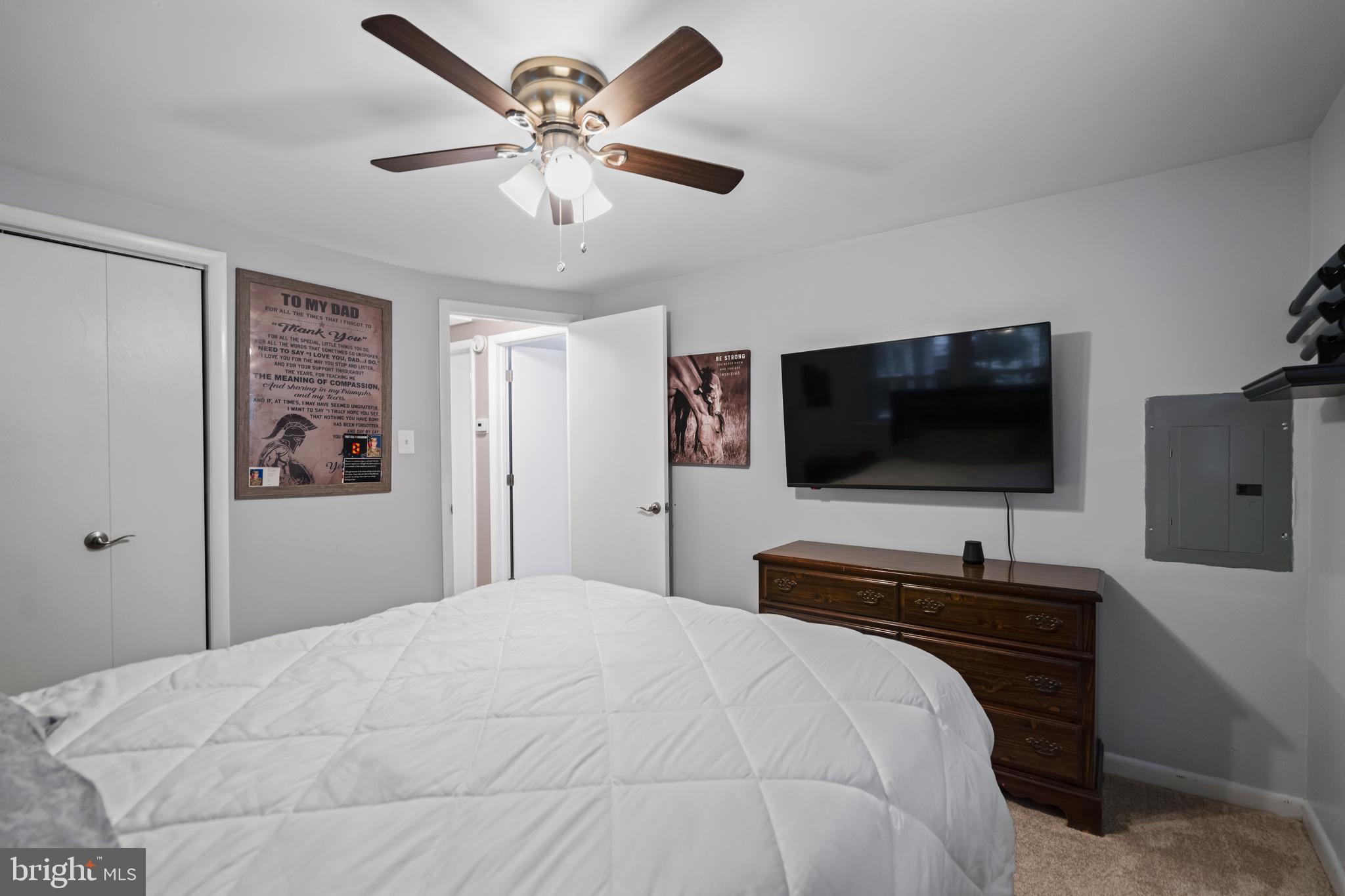 121 Gilmore Trl