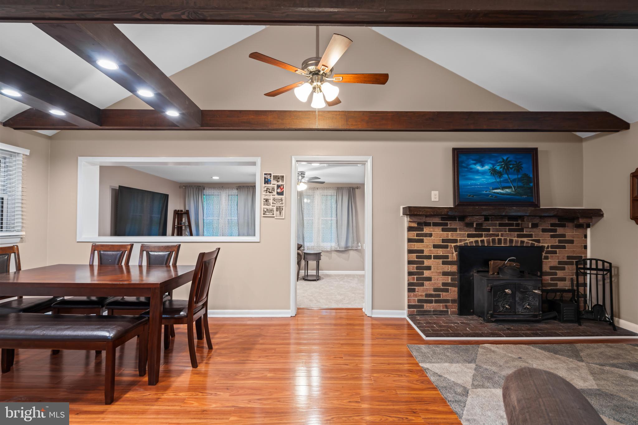 121 Gilmore Trl