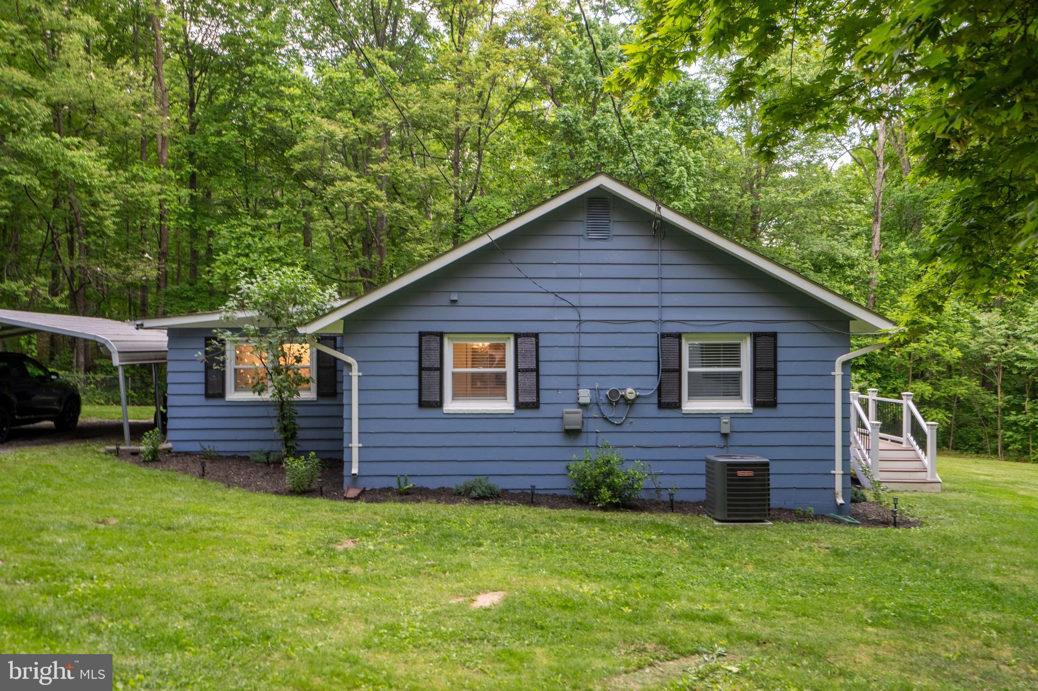 121 Gilmore Trl