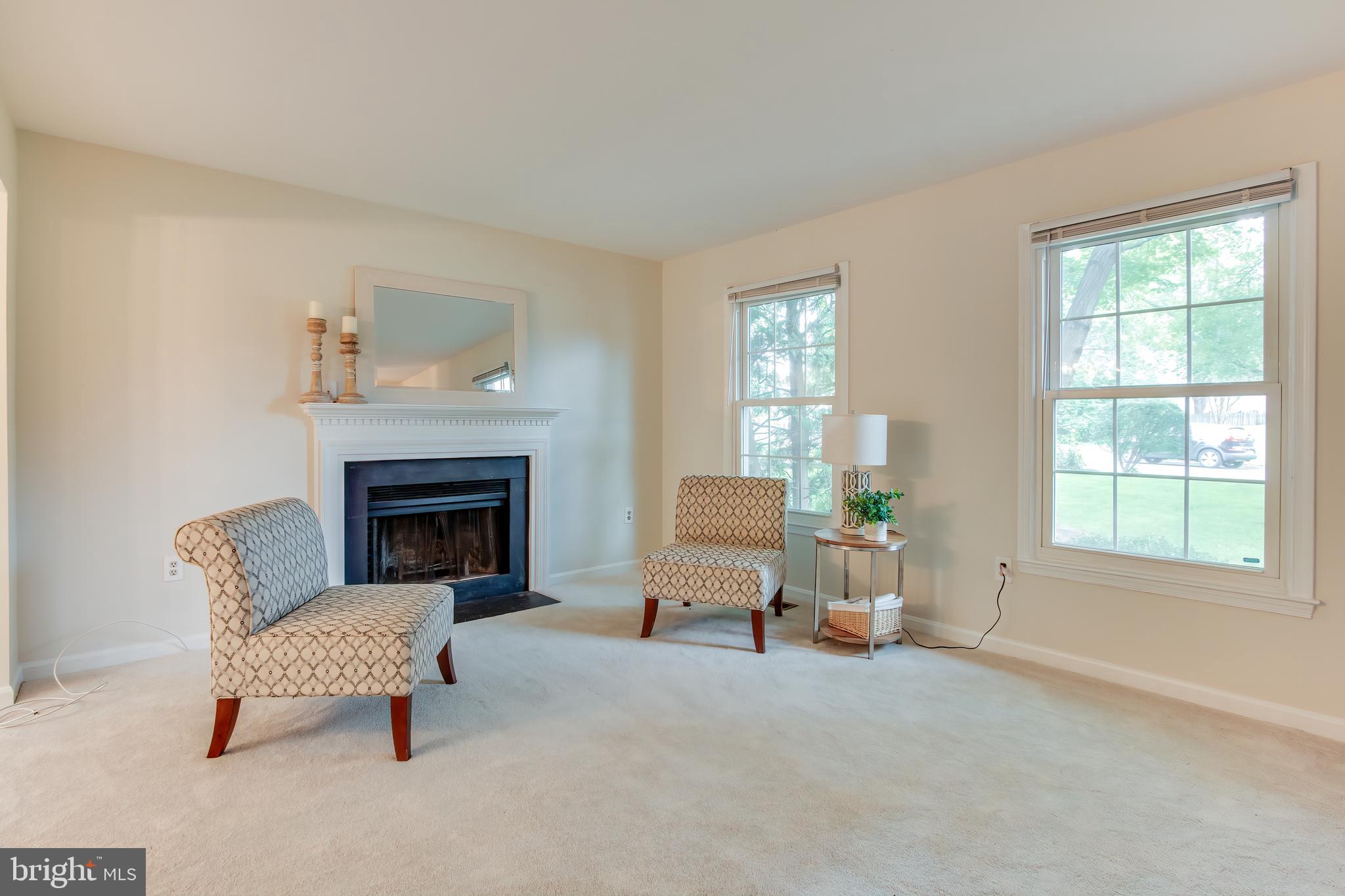 13509 King Charles Dr
