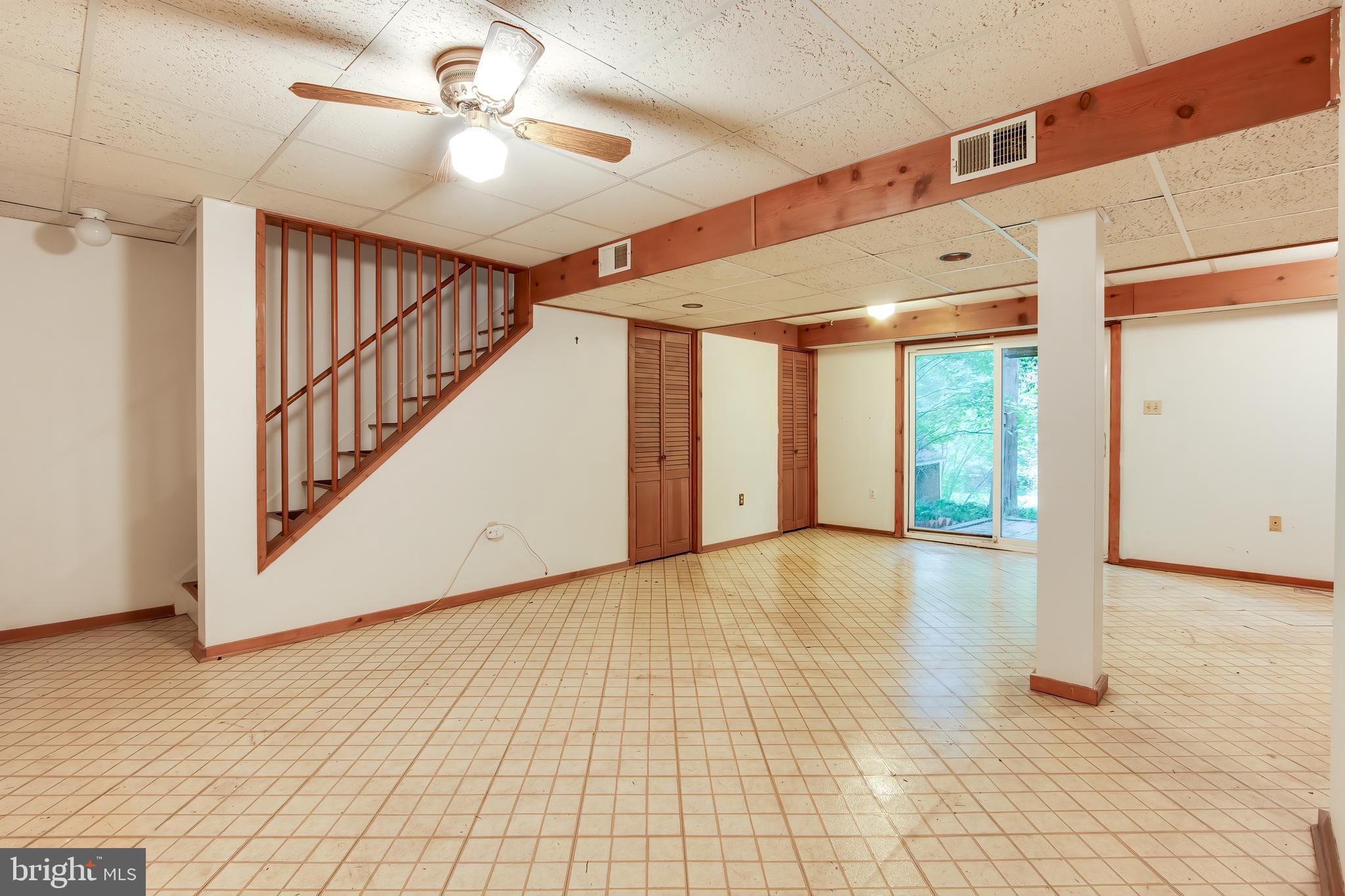 13509 King Charles Dr