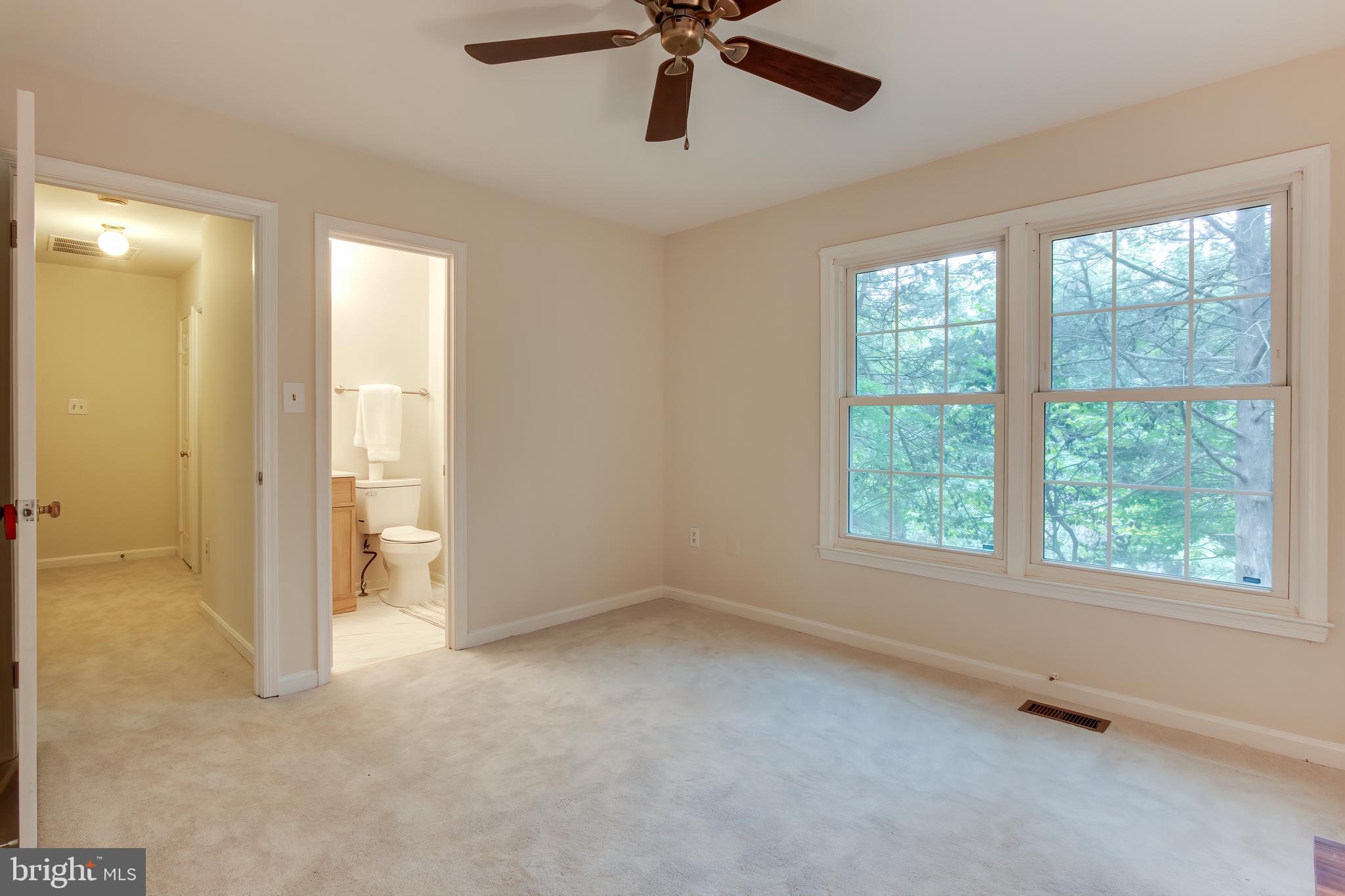 13509 King Charles Dr