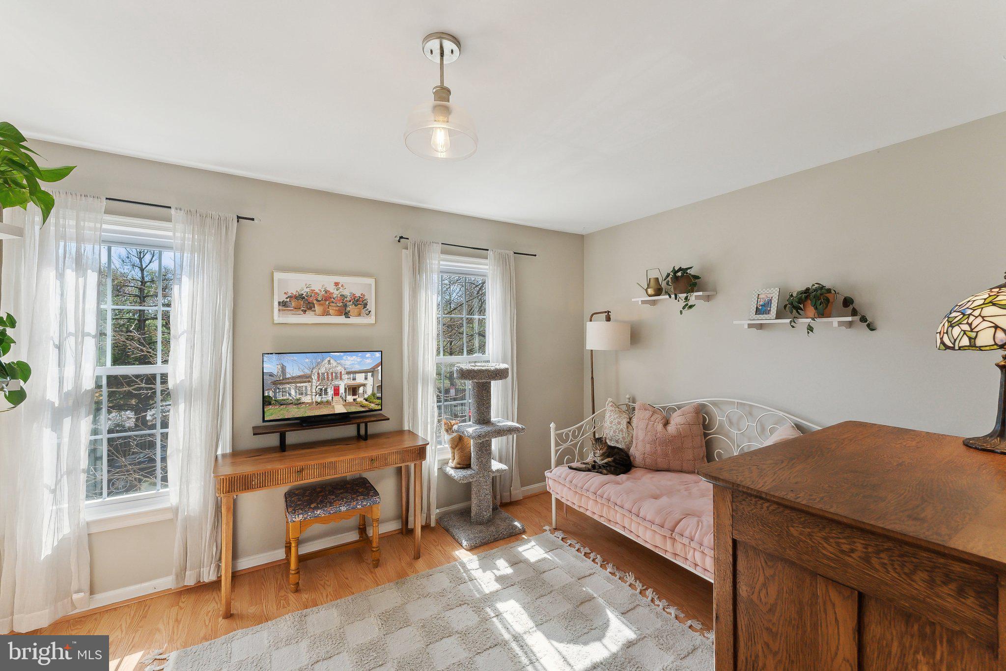 2956 Kings Station Ct