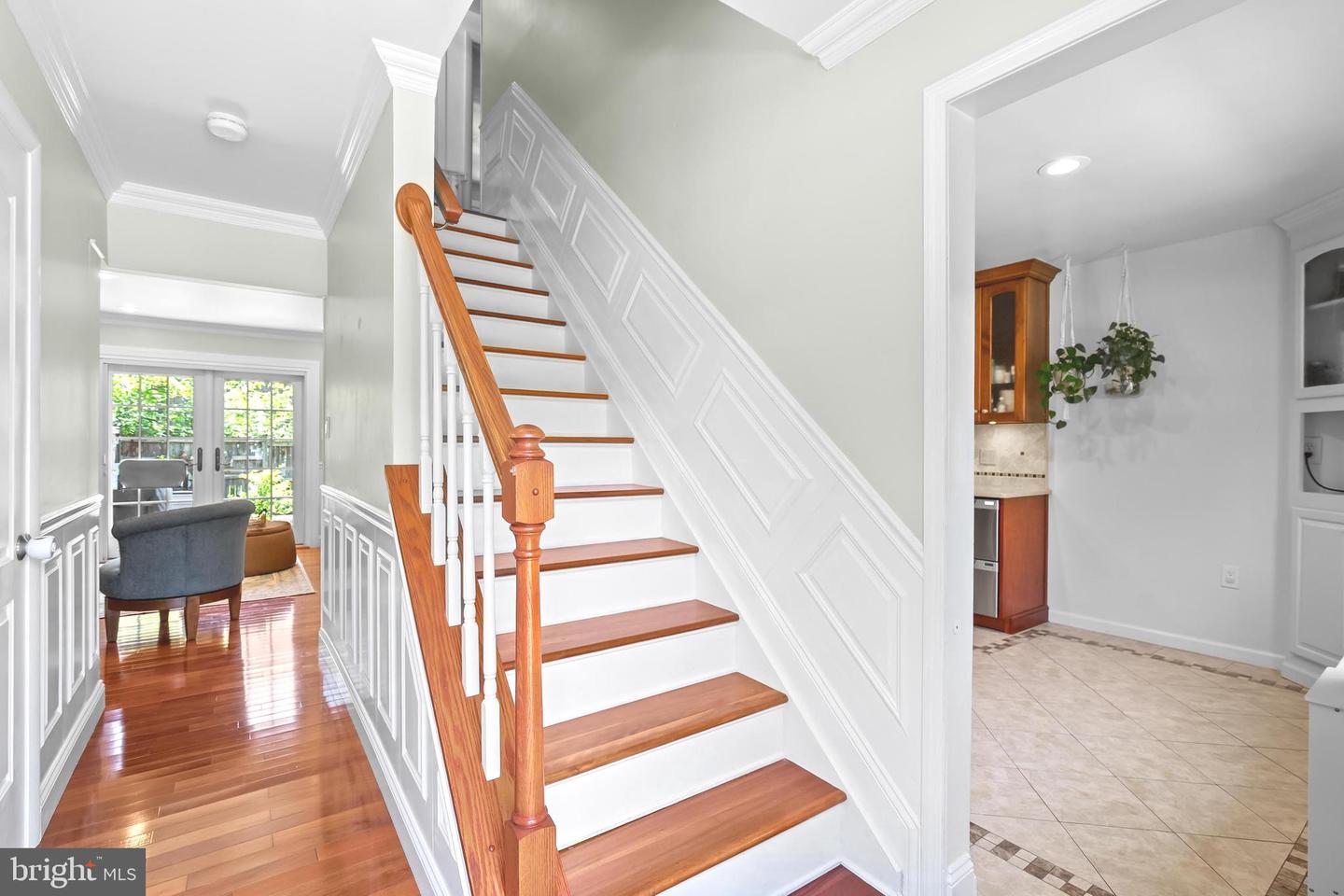 7029 Leewood Forest Dr