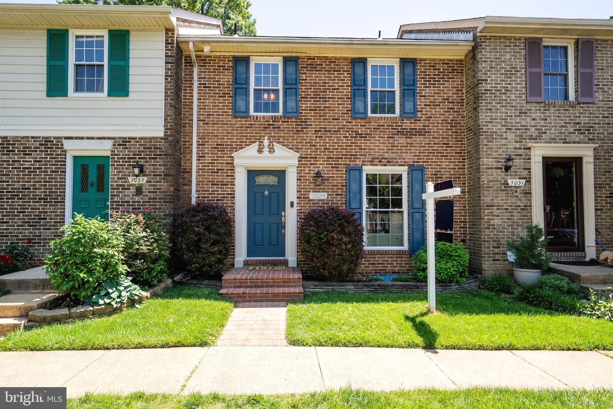 7029 Leewood Forest Dr