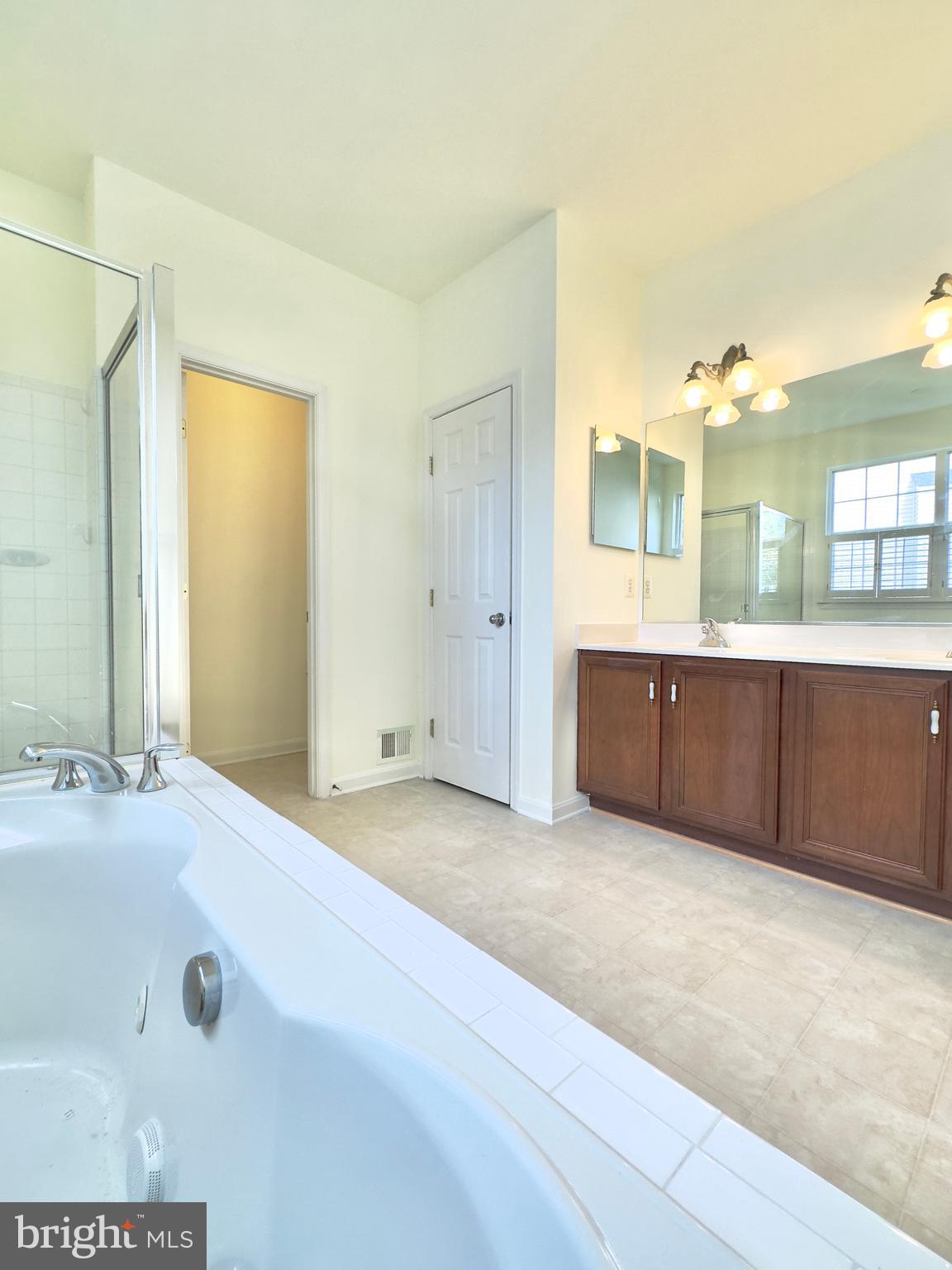 35918 Newberry Crossing Pl