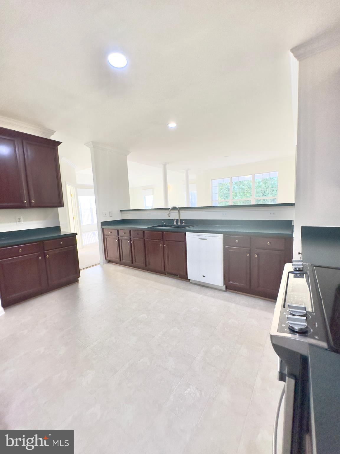 35918 Newberry Crossing Pl