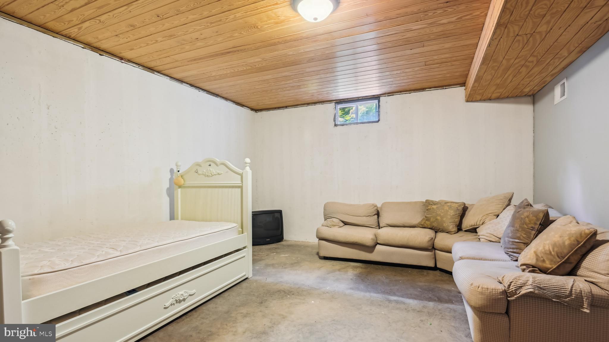105 Ravello Ct