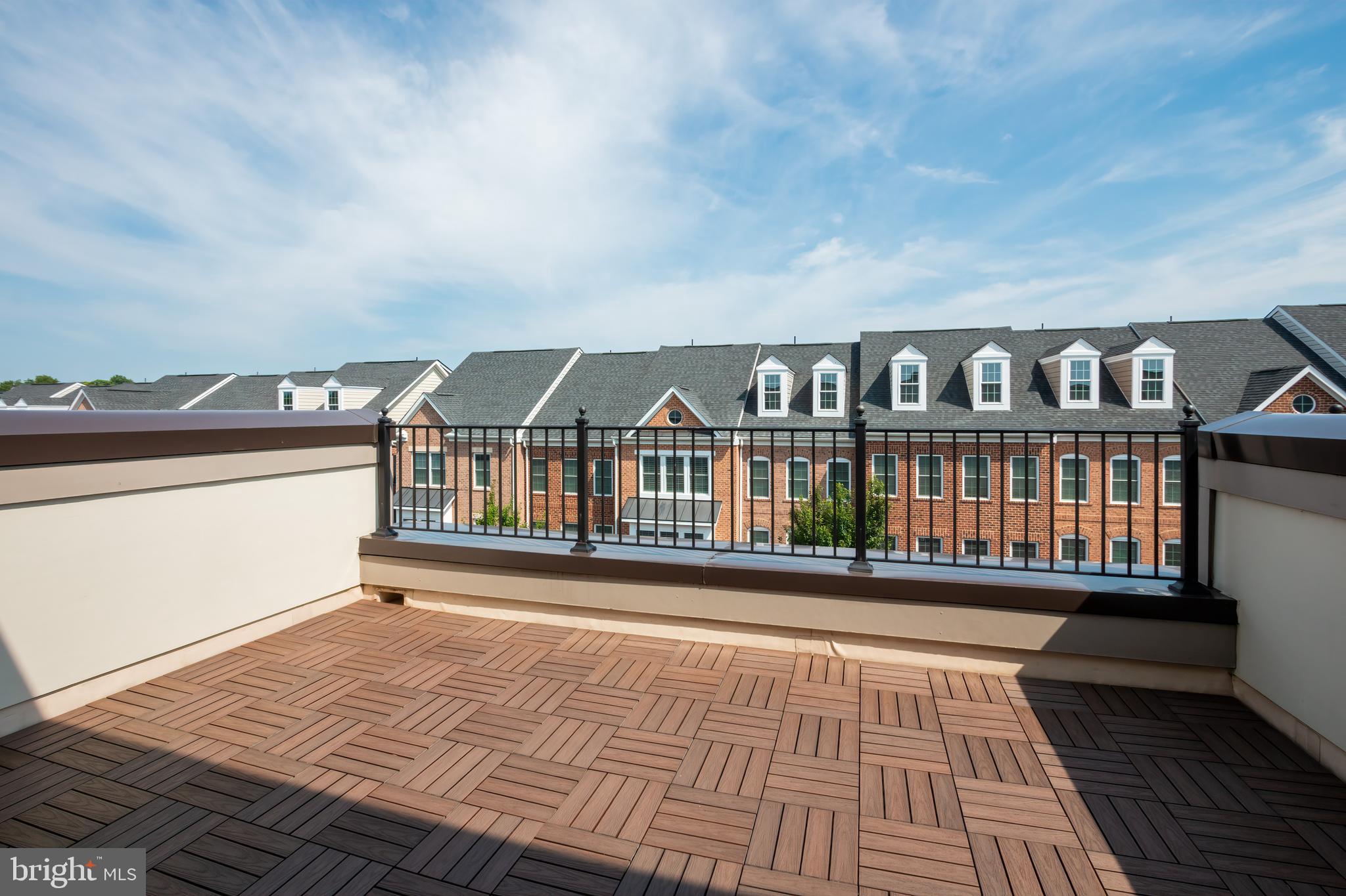 257 Crescent Station Ter SE