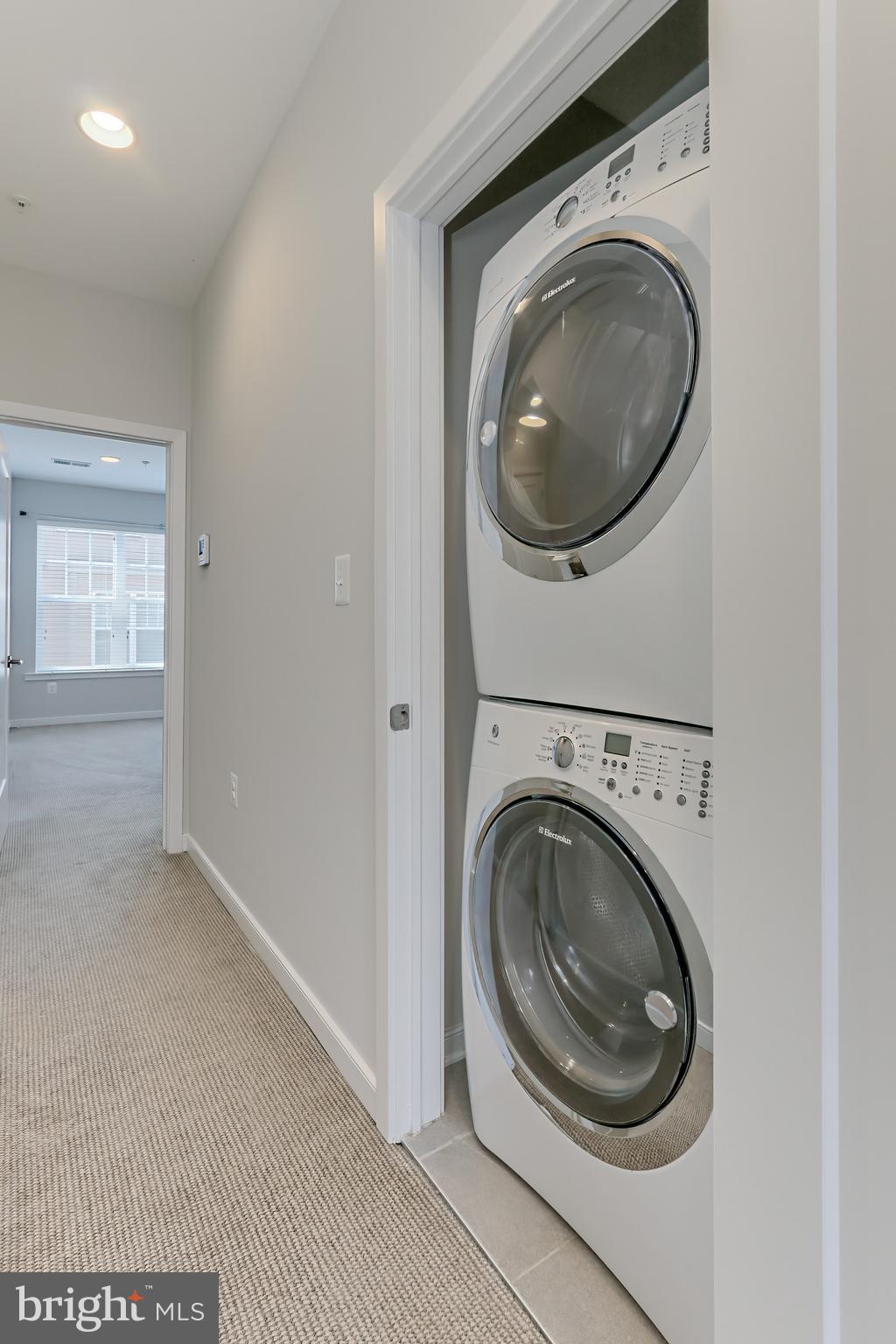 257 Crescent Station Ter SE