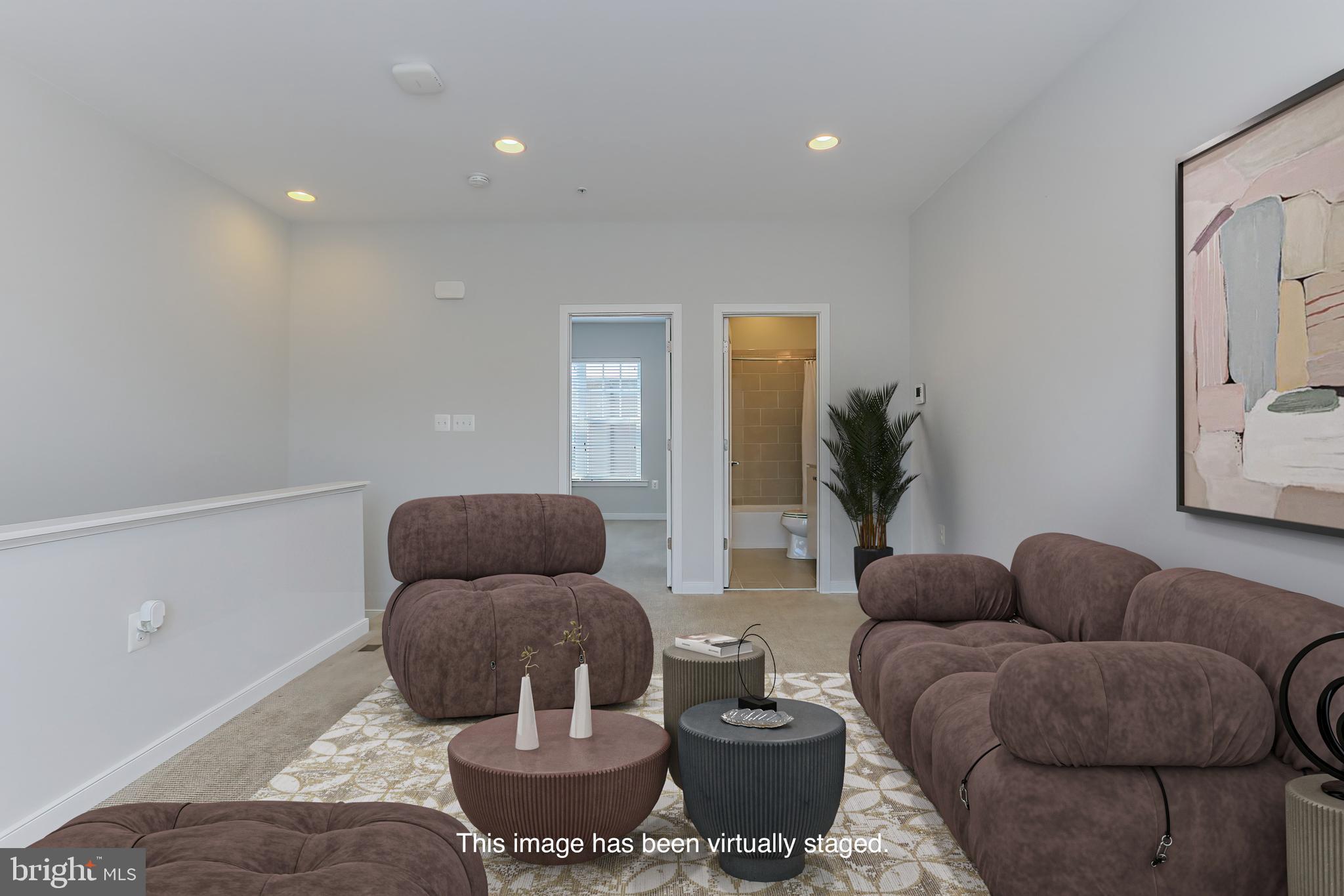 257 Crescent Station Ter SE