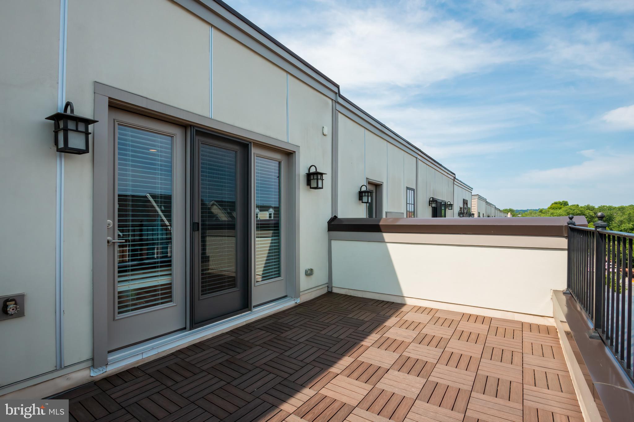 257 Crescent Station Ter SE