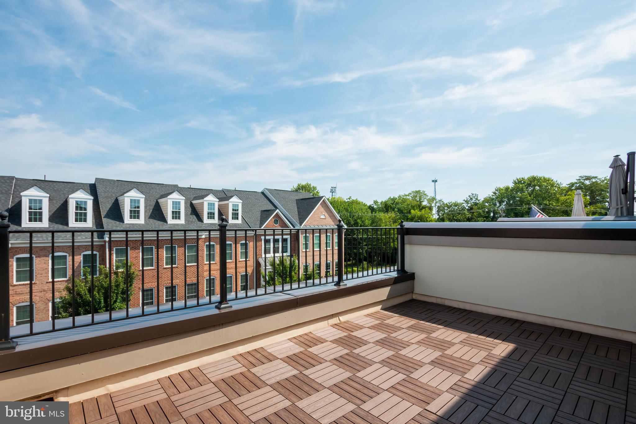 257 Crescent Station Ter SE