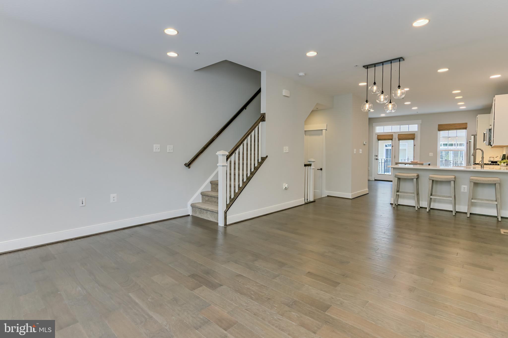 257 Crescent Station Ter SE