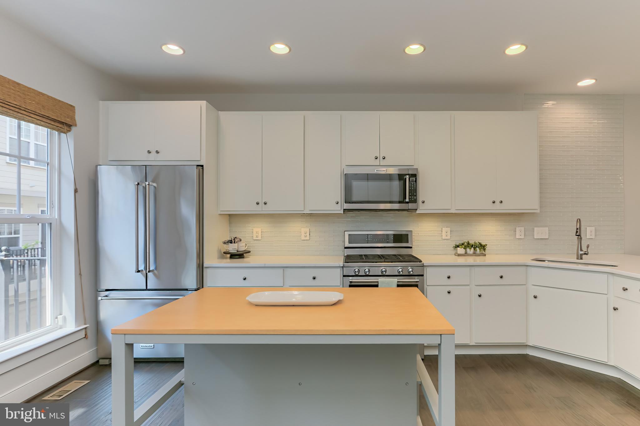 257 Crescent Station Ter SE