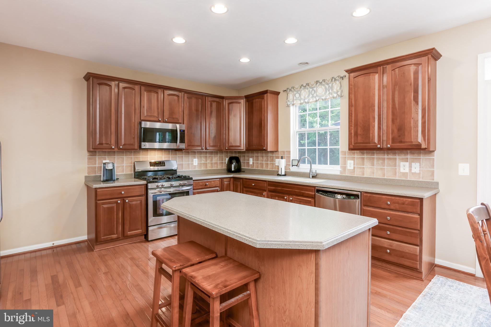 10 Cooper Run St