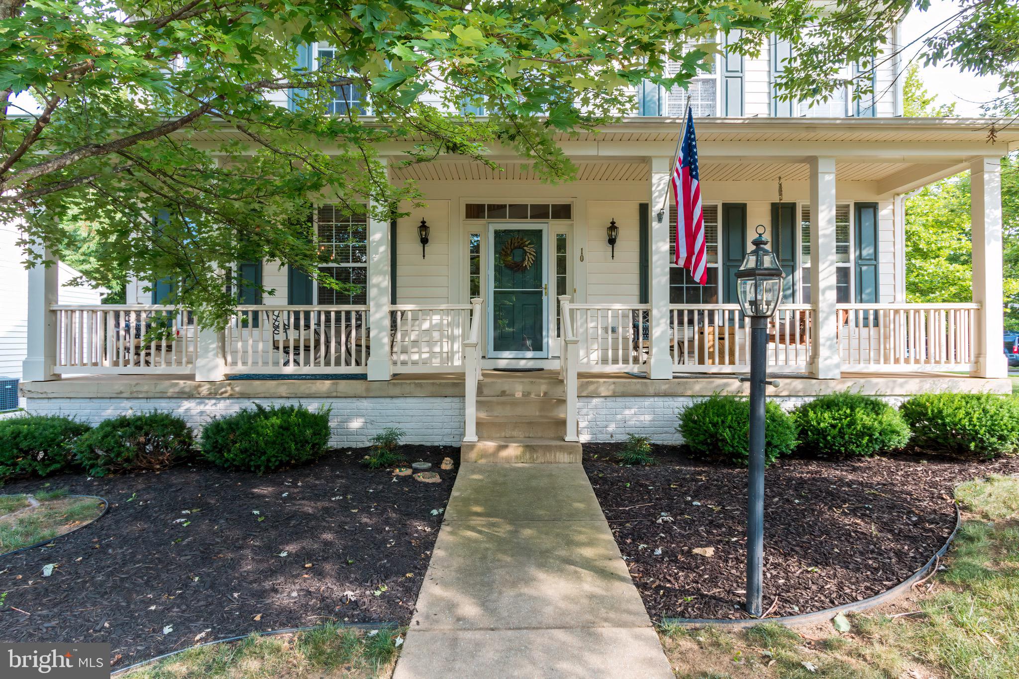 10 Cooper Run St