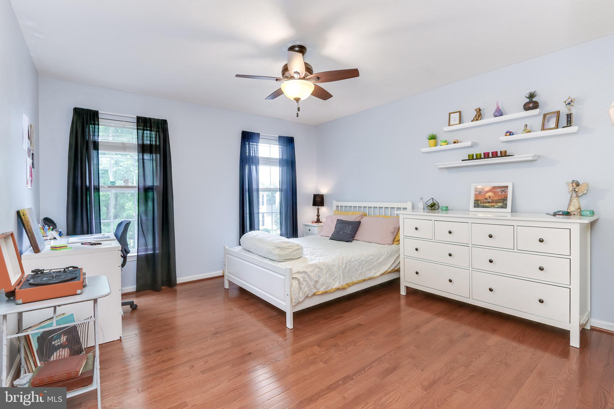 10 Cooper Run St