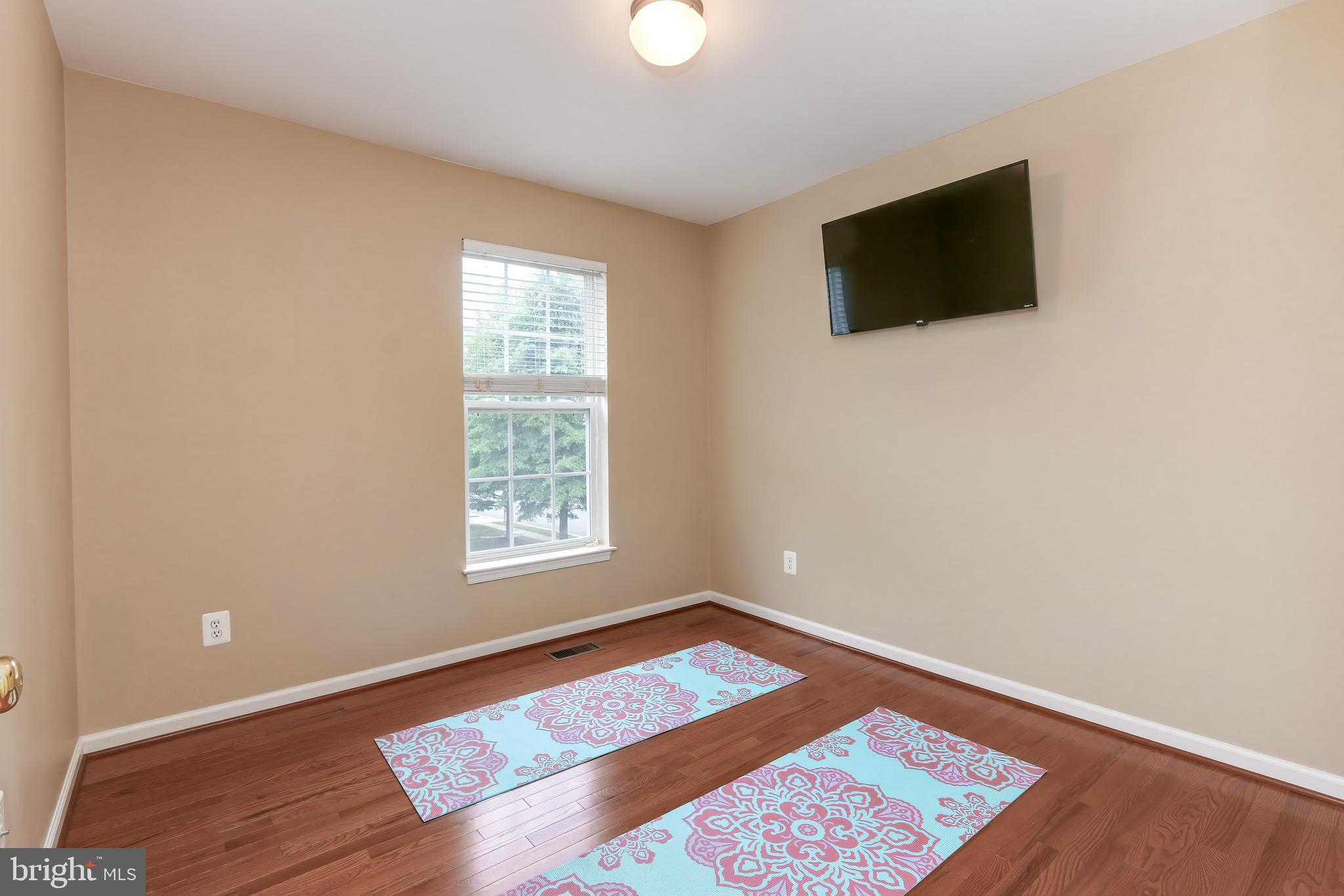 10 Cooper Run St