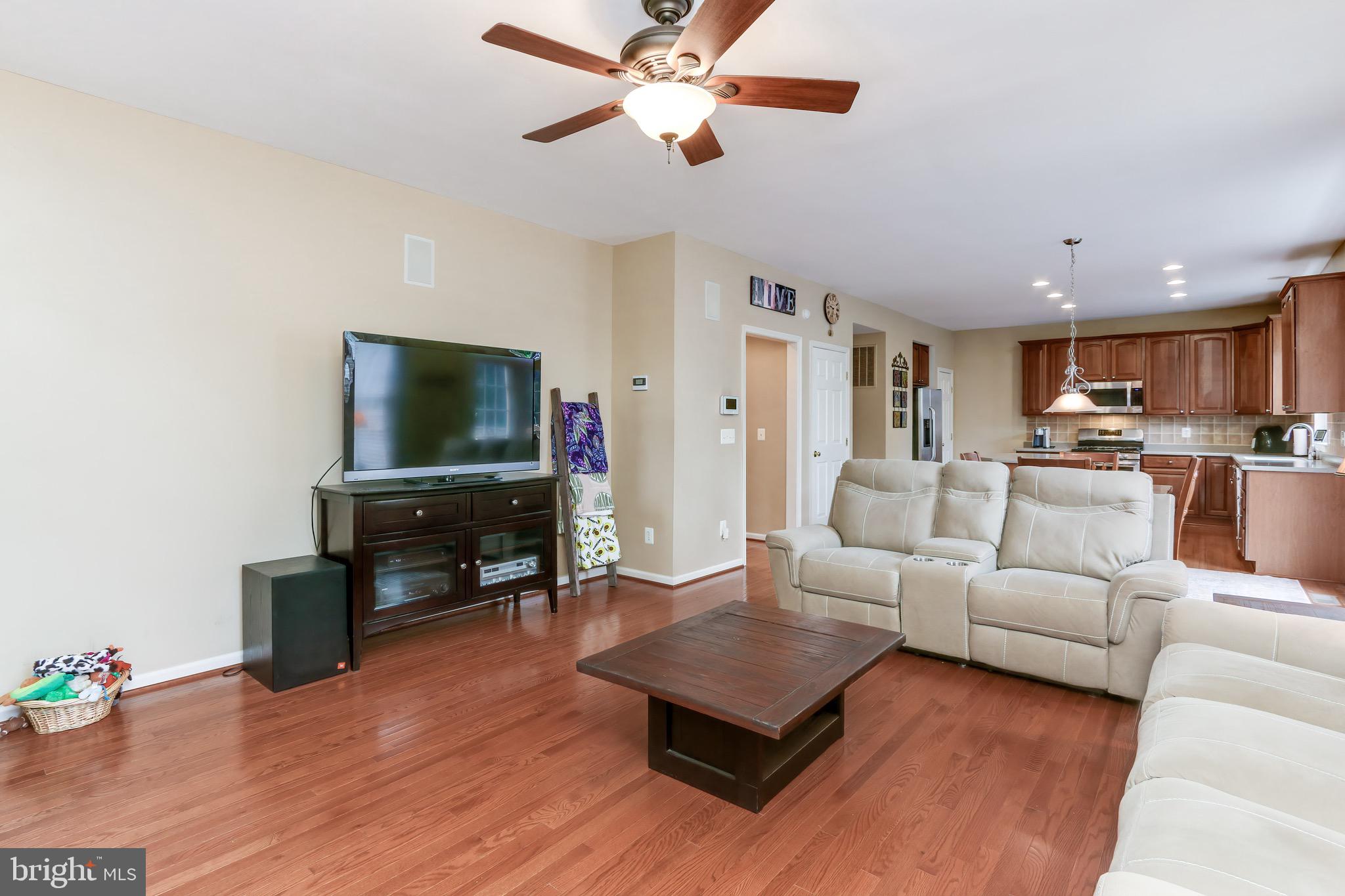10 Cooper Run St