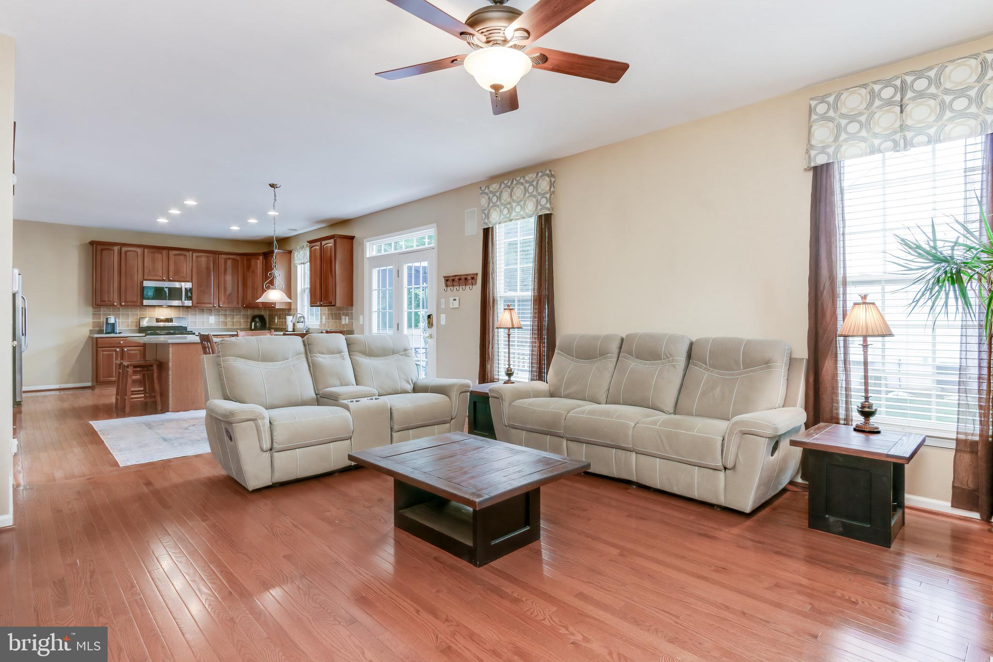 10 Cooper Run St