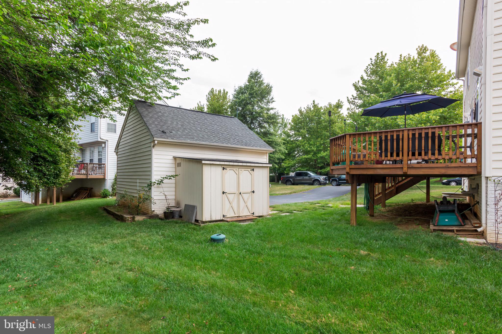 10 Cooper Run St