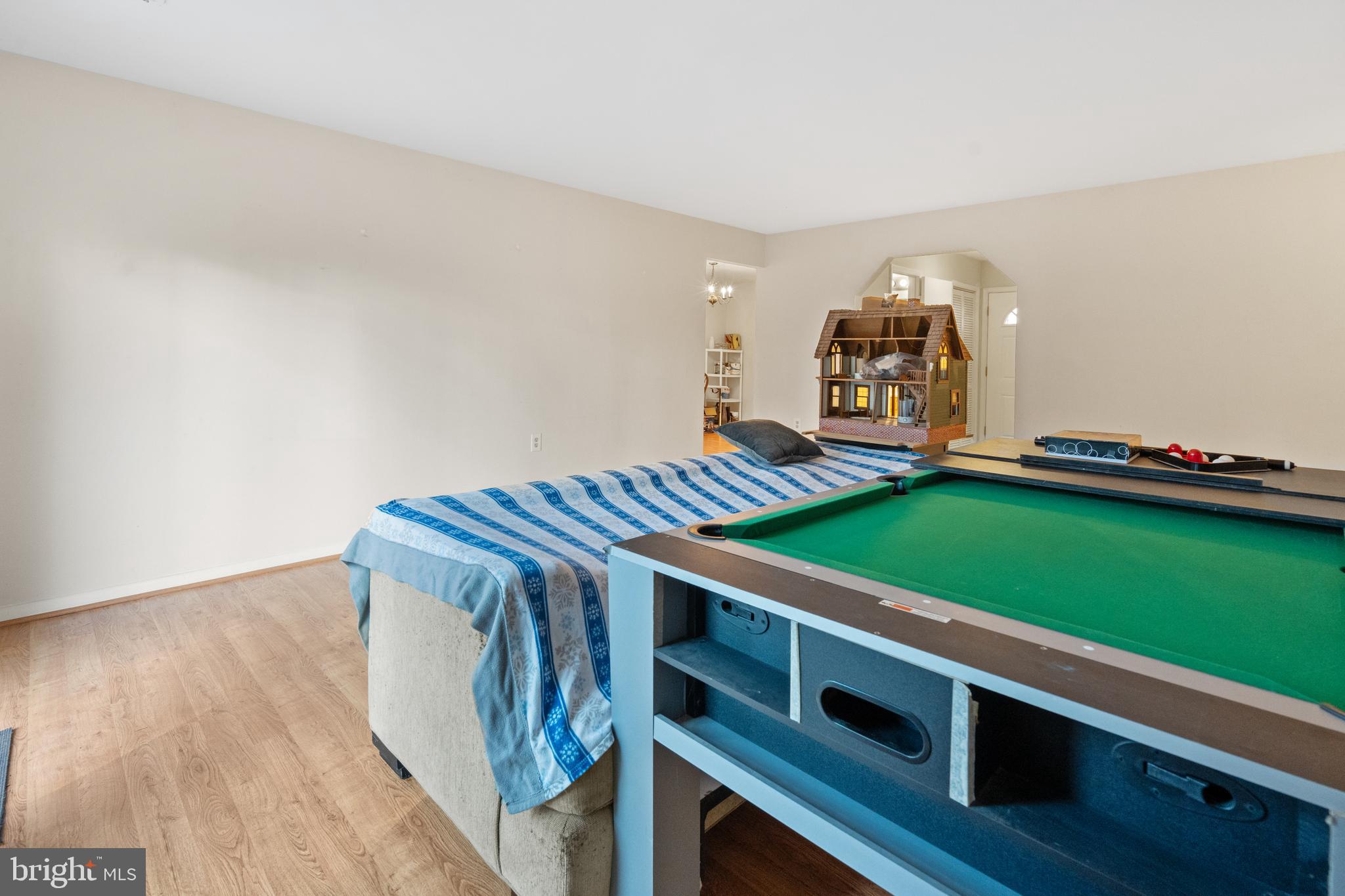 135 Mayfair Dr NE