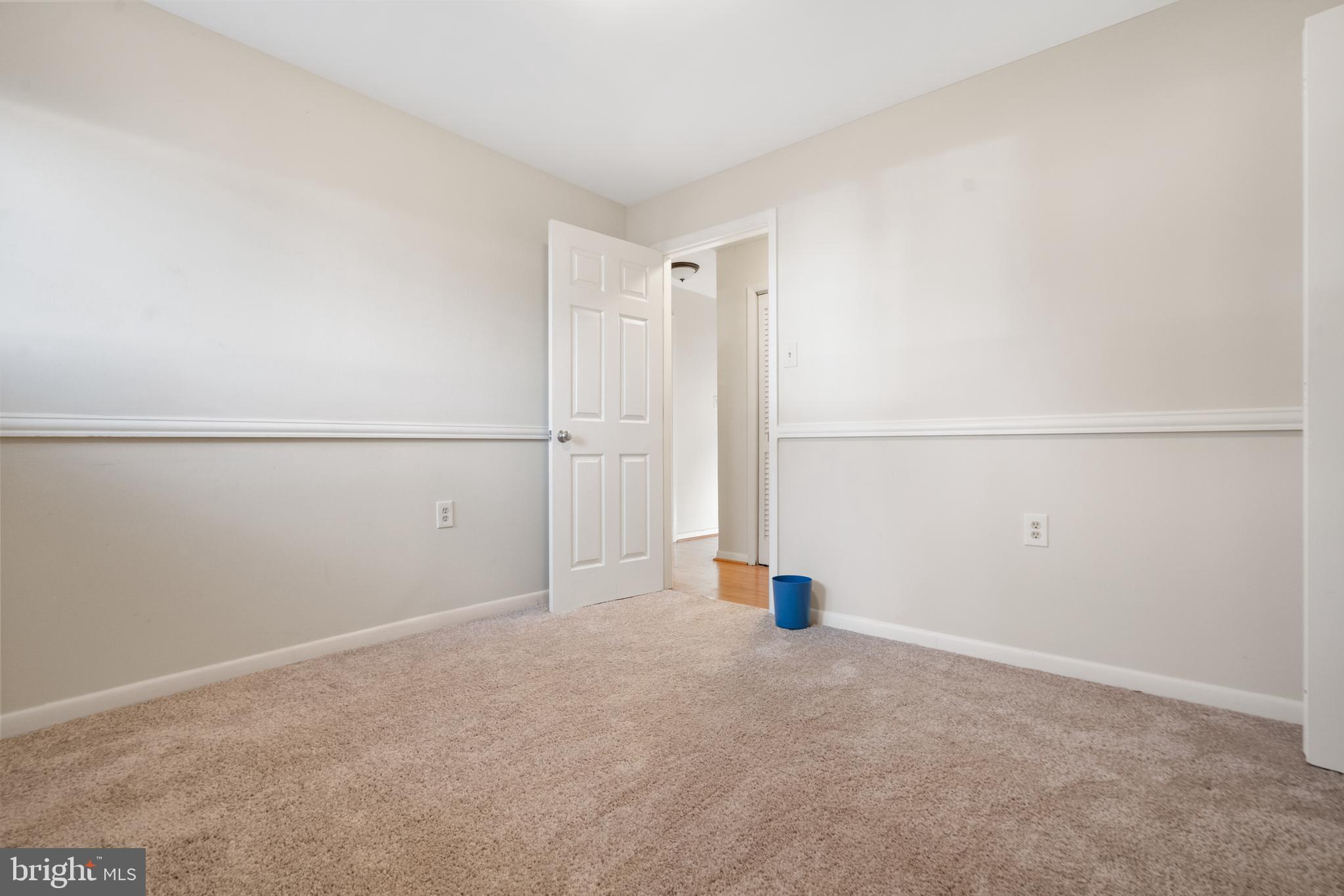 135 Mayfair Dr NE