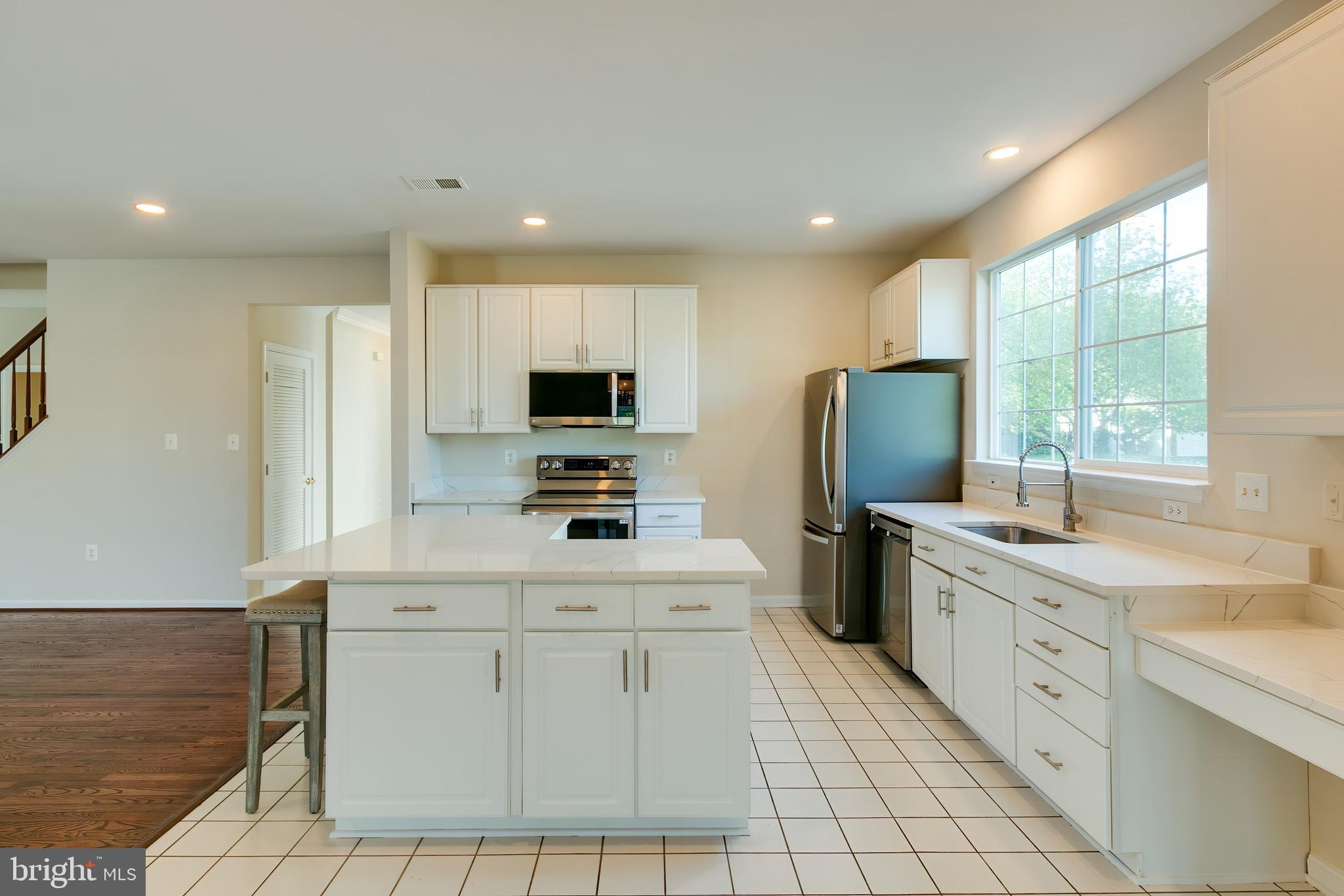 203 Fox Trot Way NW