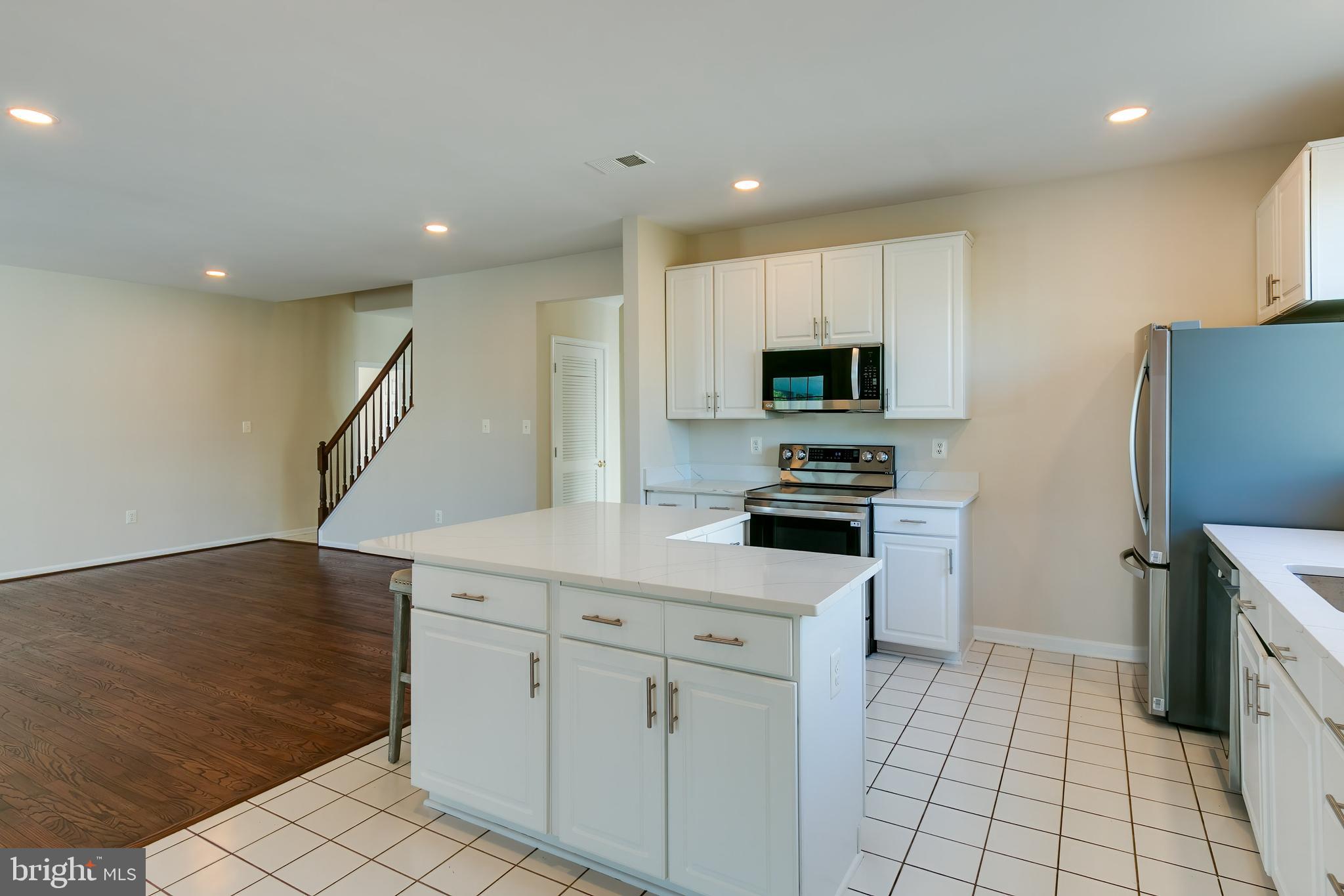 203 Fox Trot Way NW