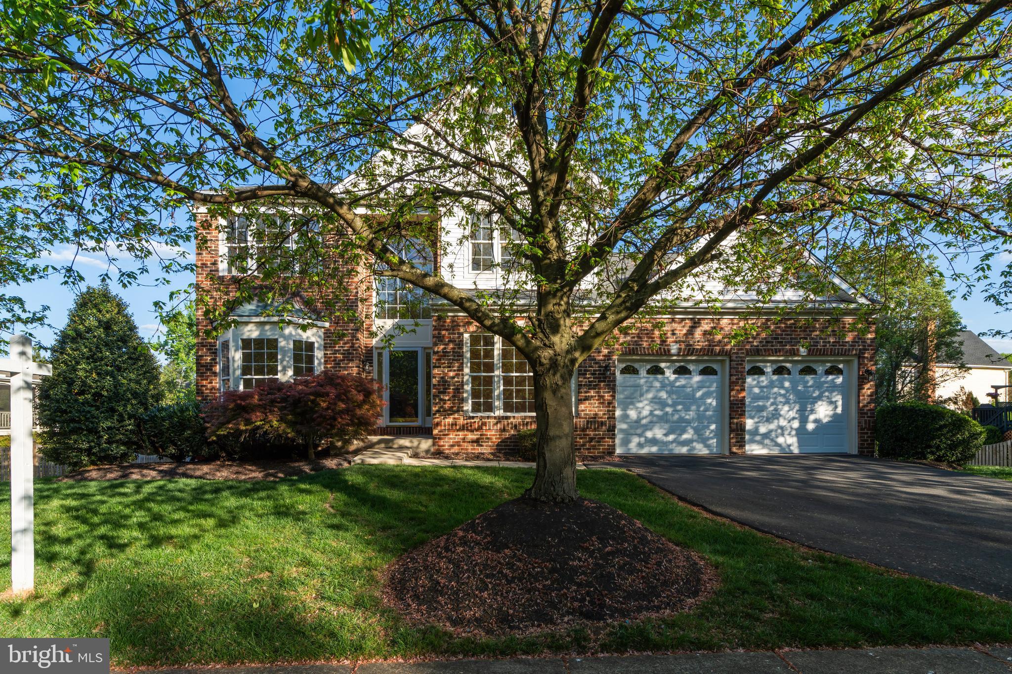 203 Fox Trot Way NW
