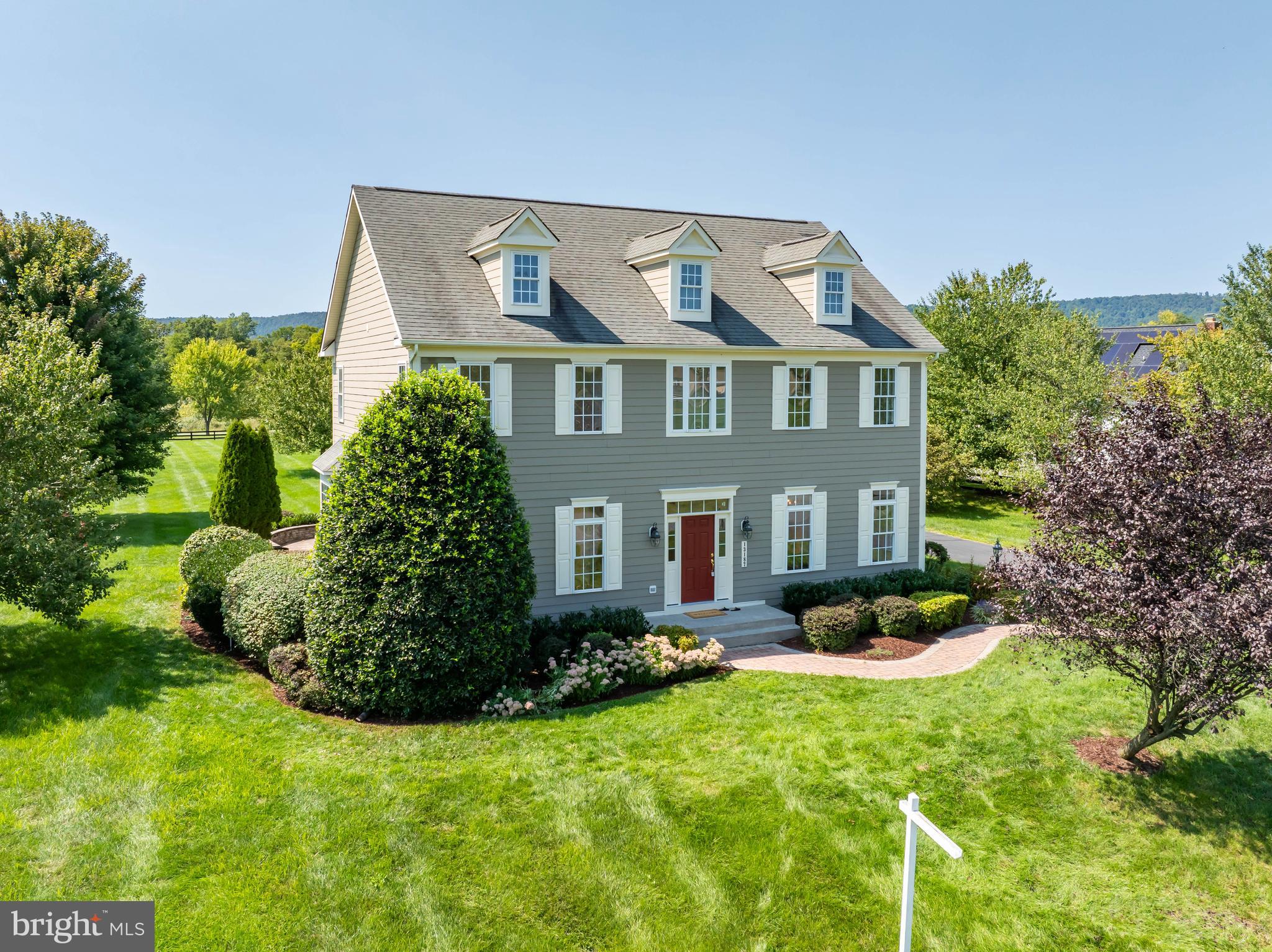 13187 Forest Green Ln