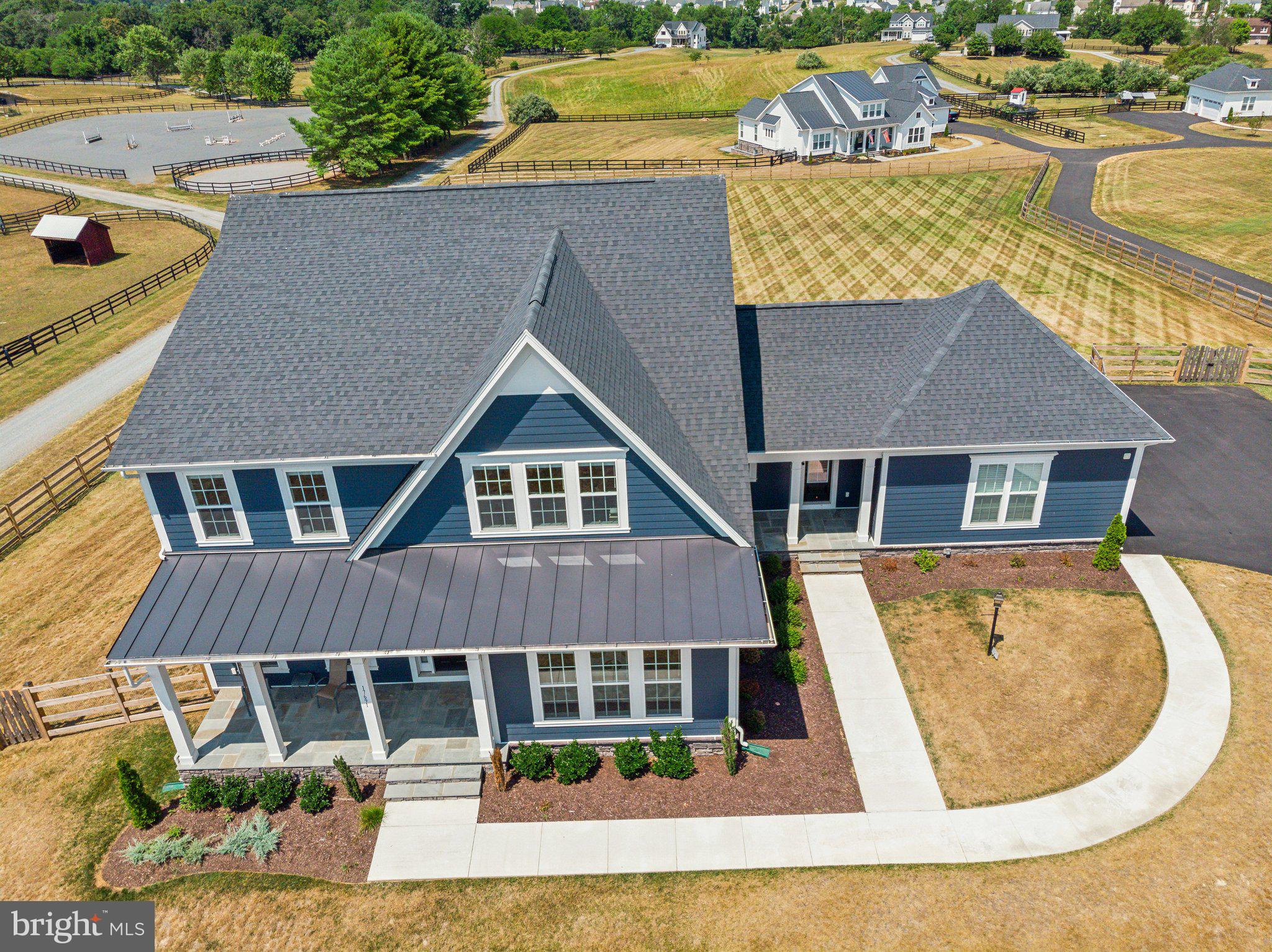17691 Lakefield Rd