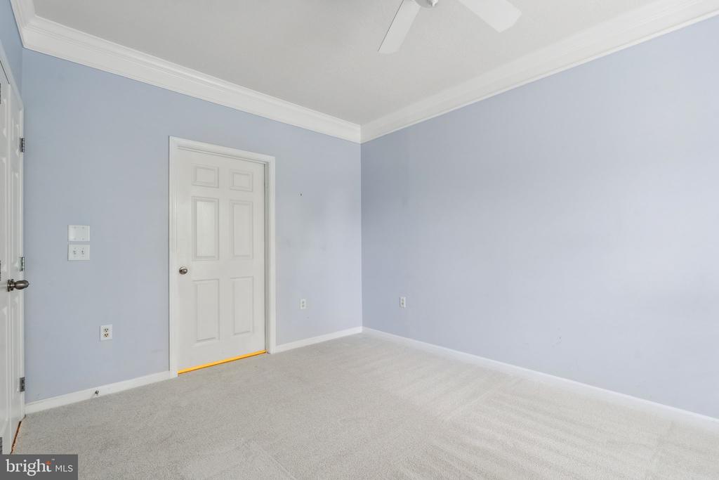 504 Sunset View Ter SE #103