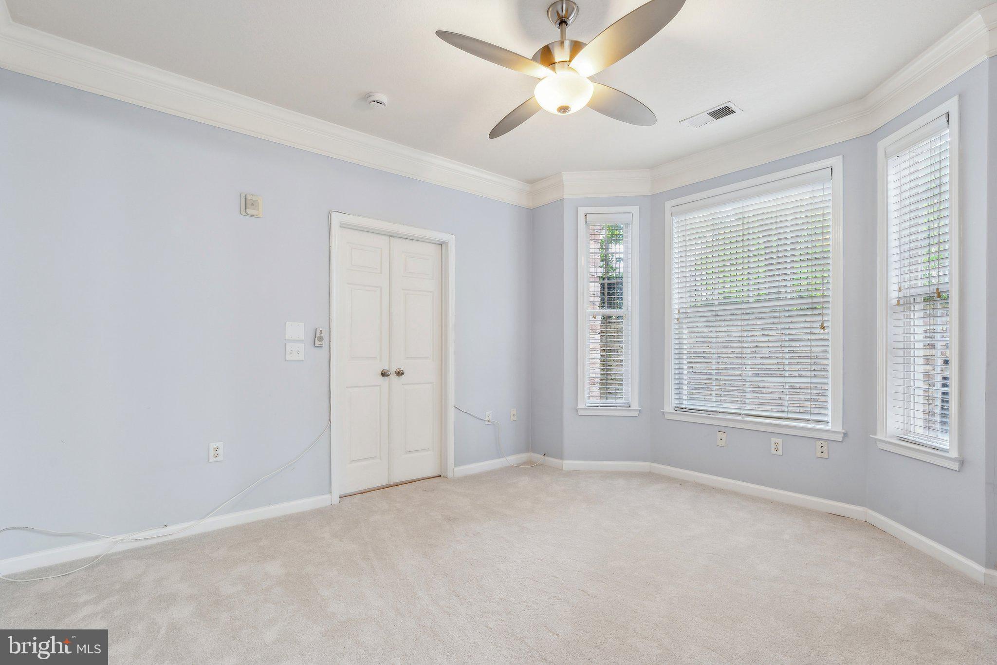 504 Sunset View Ter SE #103