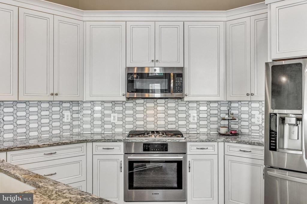 527 Gentlewood Sq