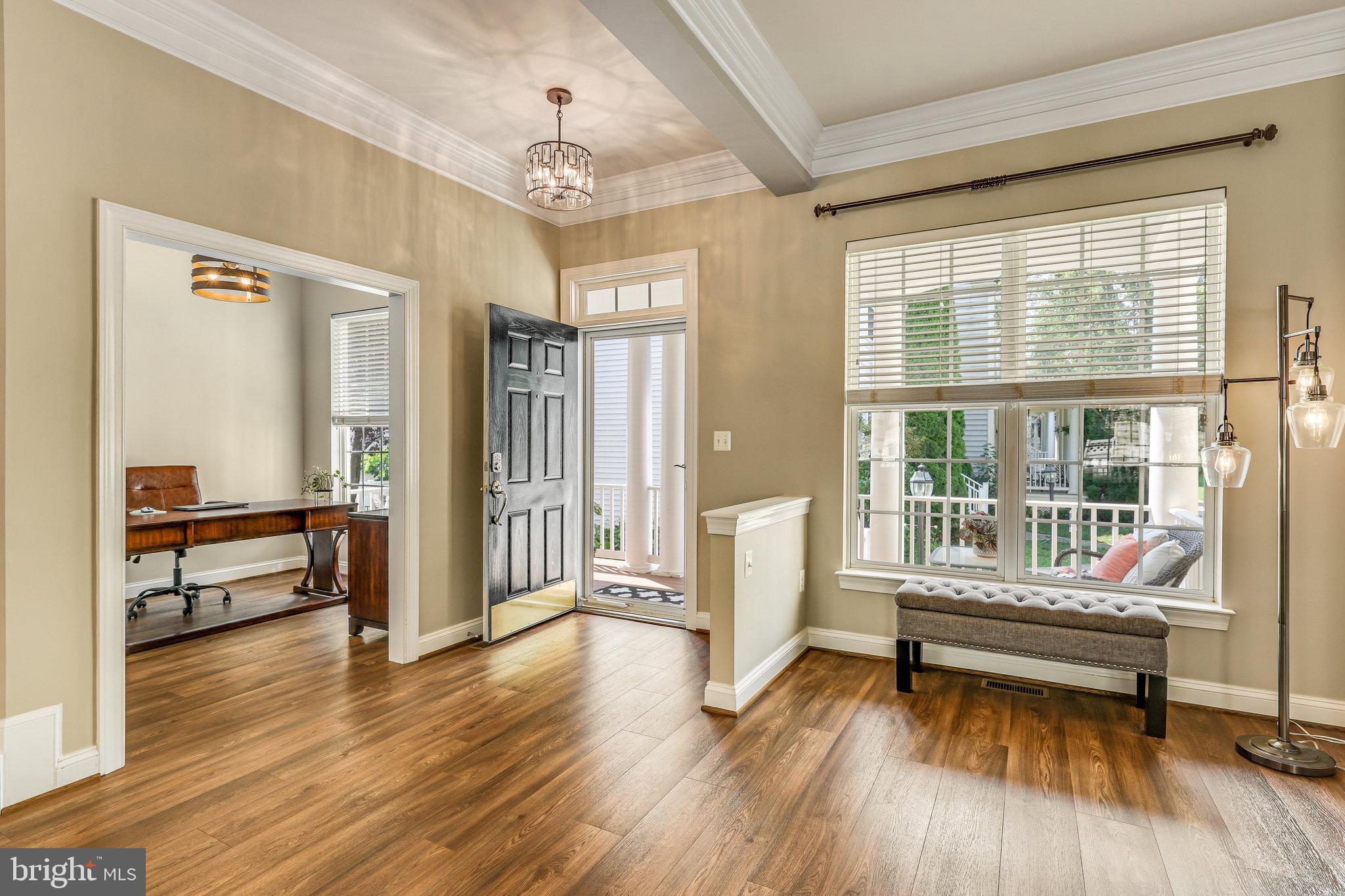 527 Gentlewood Sq